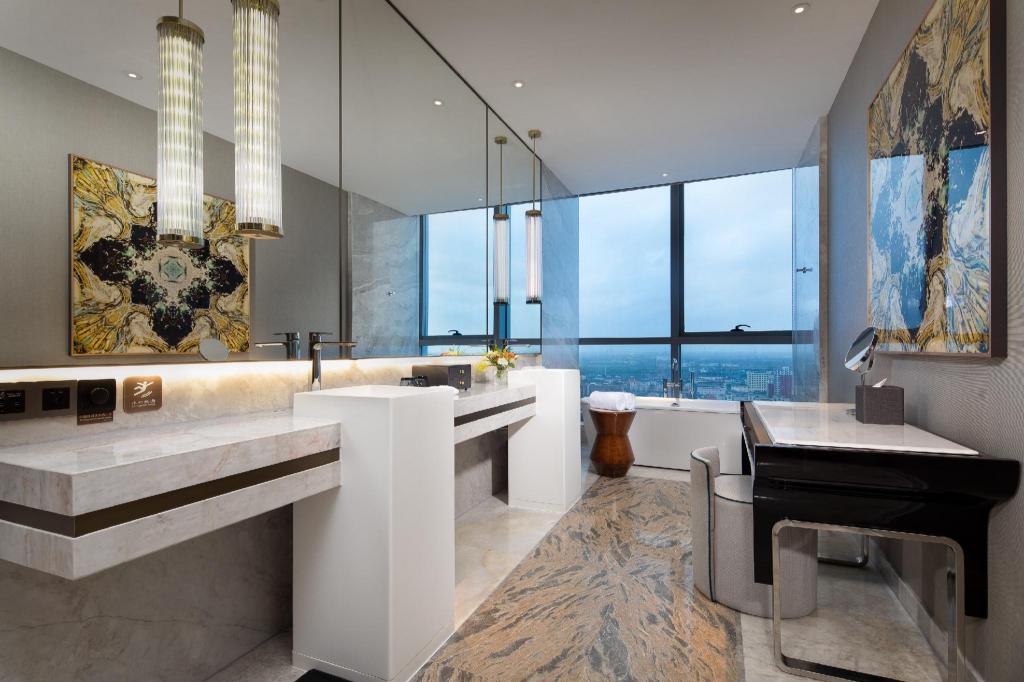Wyndham Grand Suzhou Fenhu Wyndham Grand Suzhou Fenhu