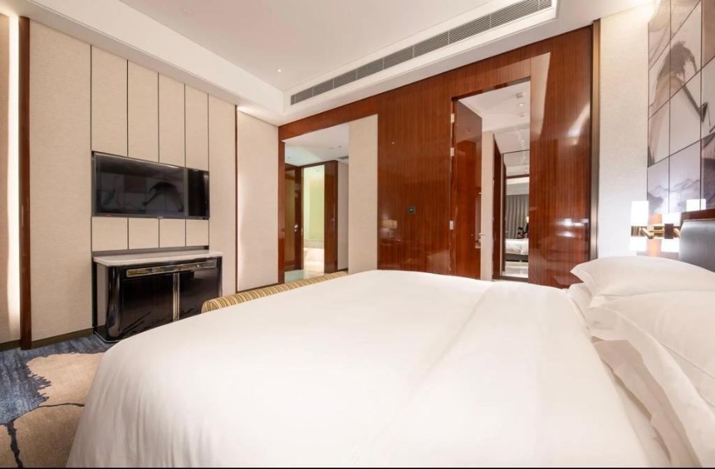 Wyndham Grand Suzhou Fenhu Wyndham Grand Suzhou Fenhu