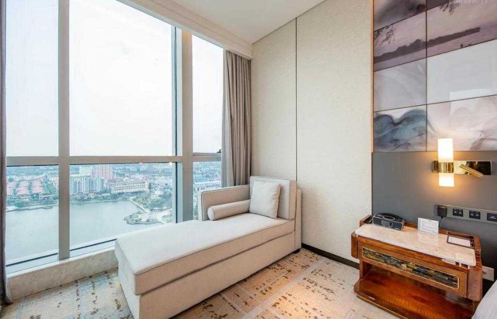 Wyndham Grand Suzhou Fenhu Wyndham Grand Suzhou Fenhu