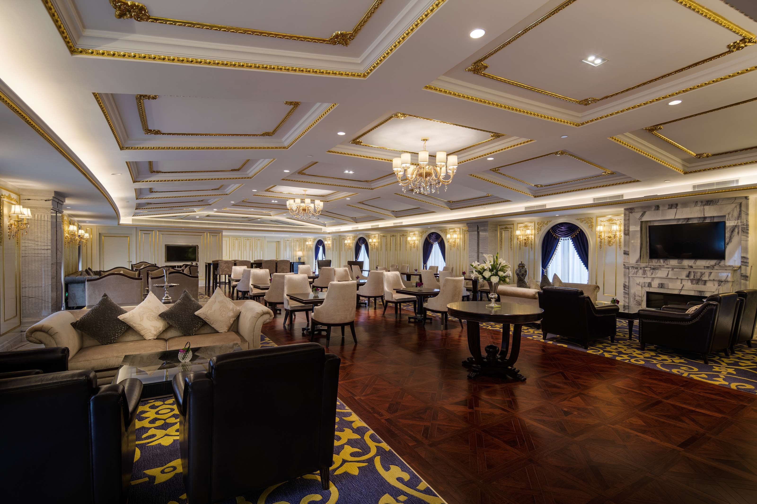 Radisson Blu Forest Manor Hotel, Shanghai Hongqiao Radisson Blu Forest Manor Hotel, Shanghai Hongqiao