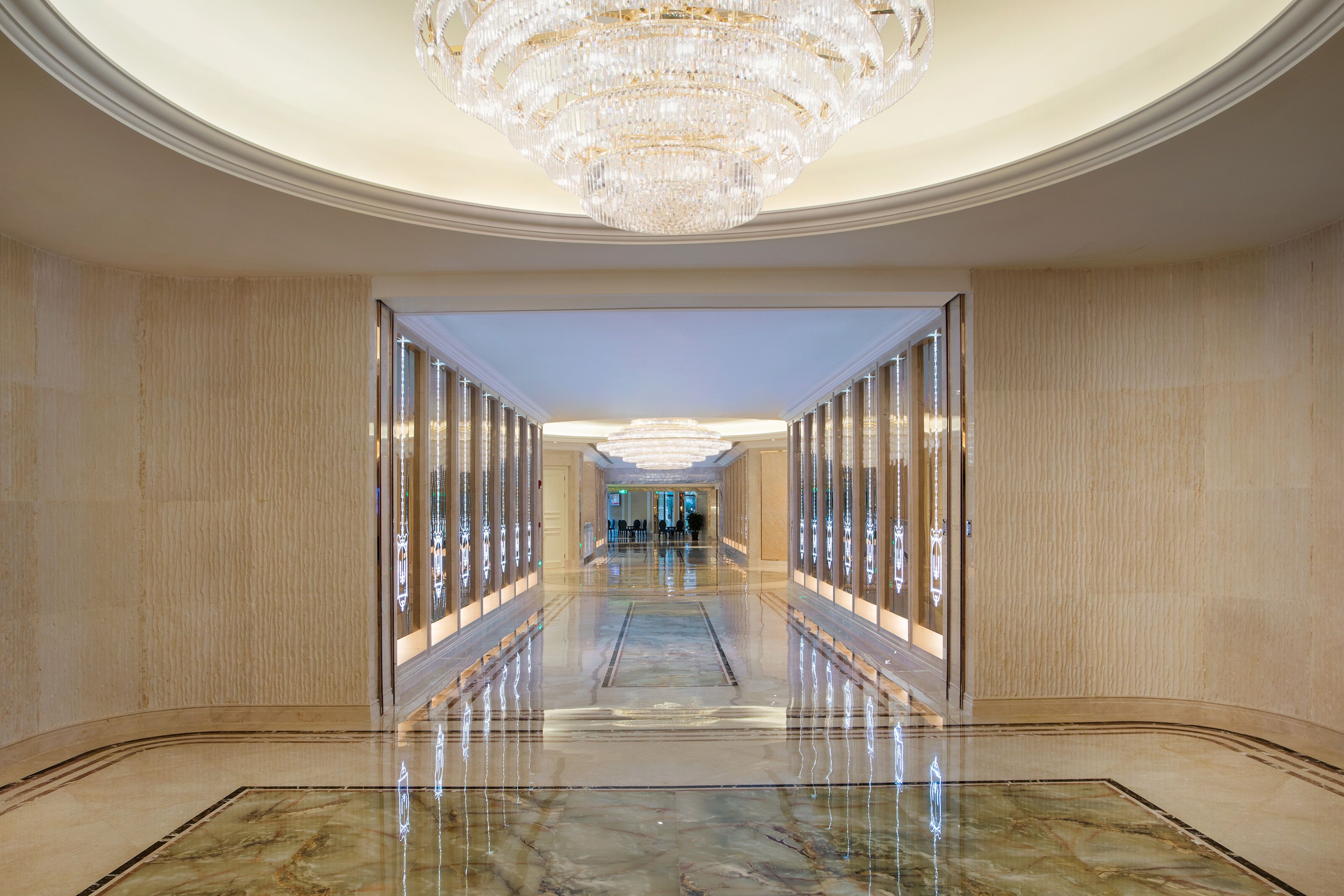 Radisson Blu Forest Manor Hotel, Shanghai Hongqiao Radisson Blu Forest Manor Hotel, Shanghai Hongqiao
