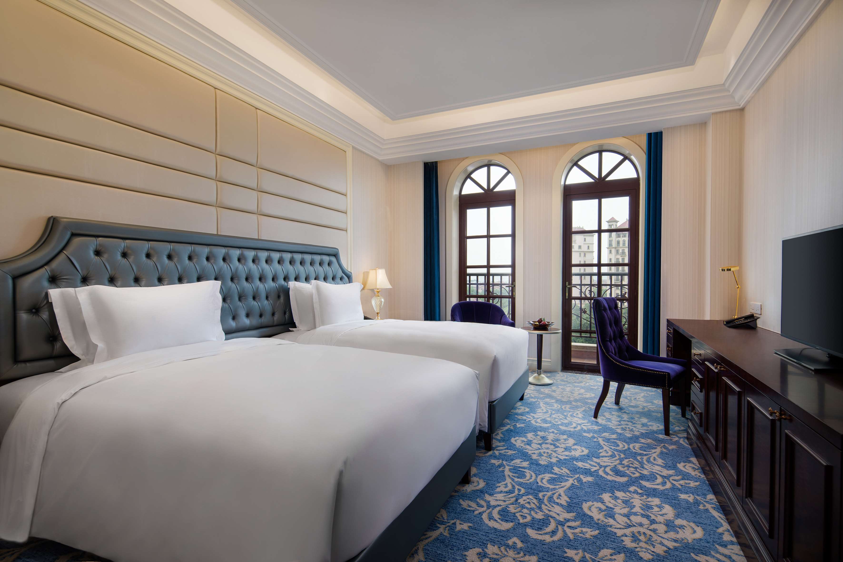 Radisson Blu Forest Manor Hotel, Shanghai Hongqiao Radisson Blu Forest Manor Hotel, Shanghai Hongqiao