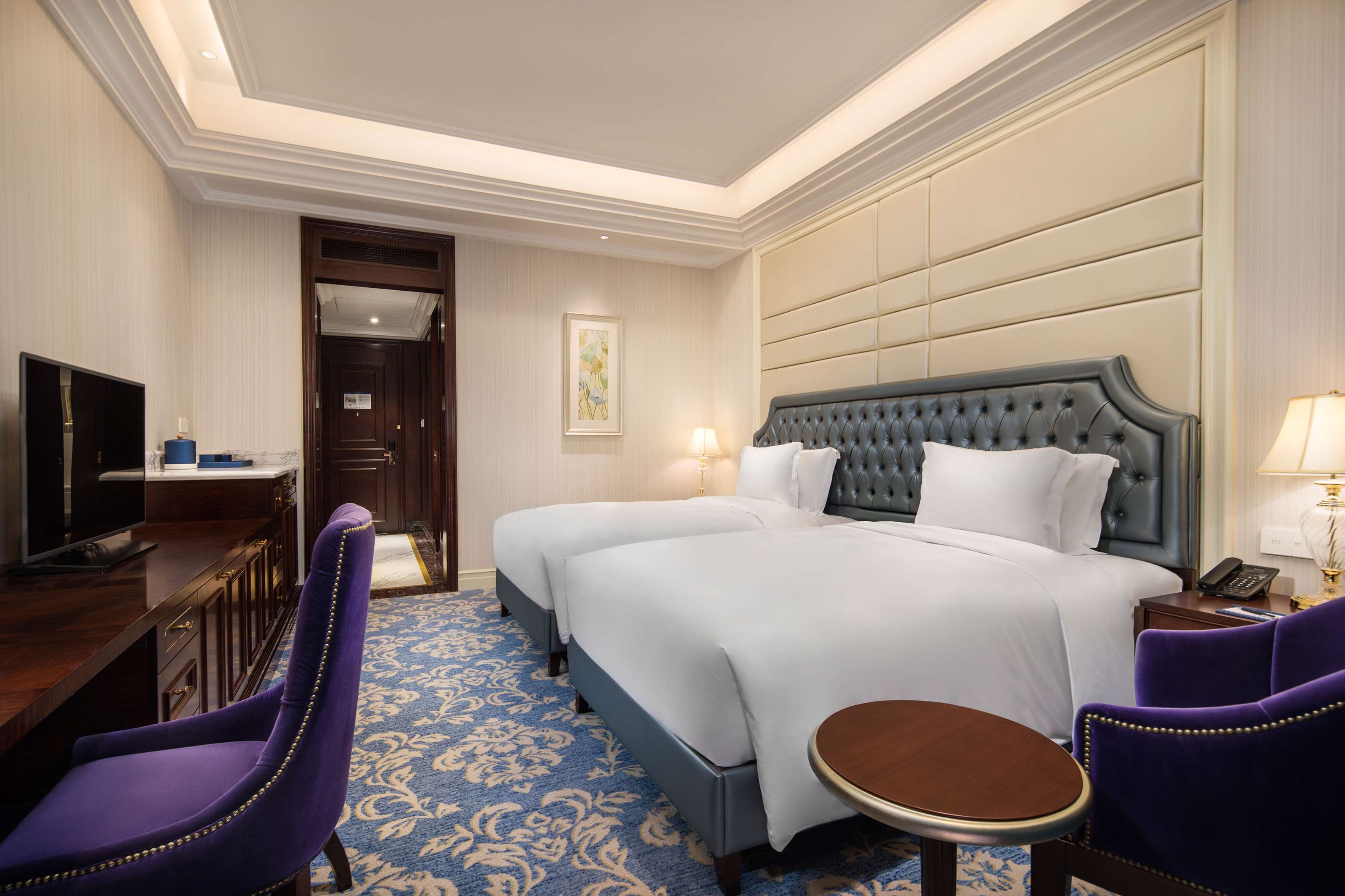 Radisson Blu Forest Manor Hotel, Shanghai Hongqiao Radisson Blu Forest Manor Hotel, Shanghai Hongqiao