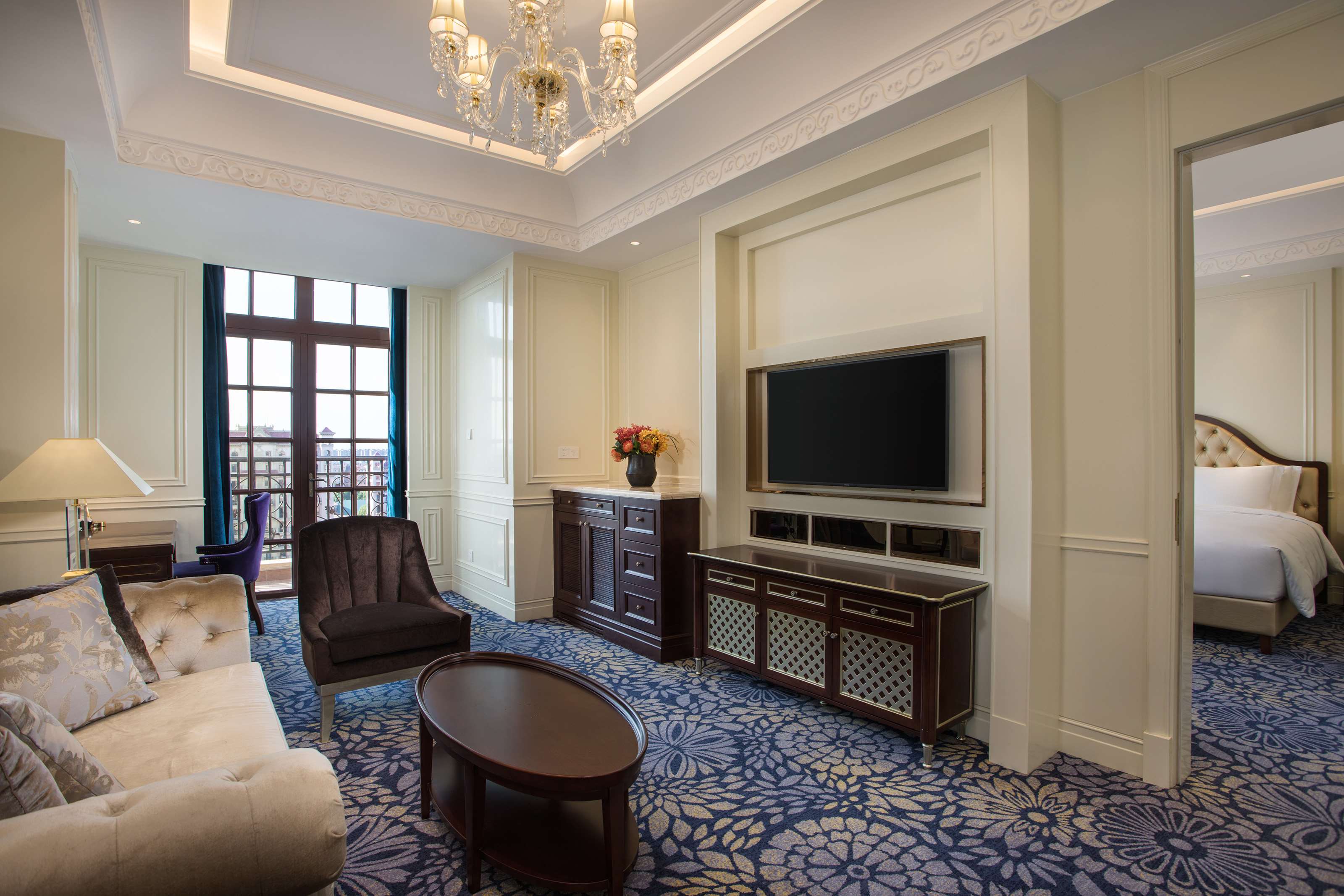 Radisson Blu Forest Manor Hotel, Shanghai Hongqiao Radisson Blu Forest Manor Hotel, Shanghai Hongqiao