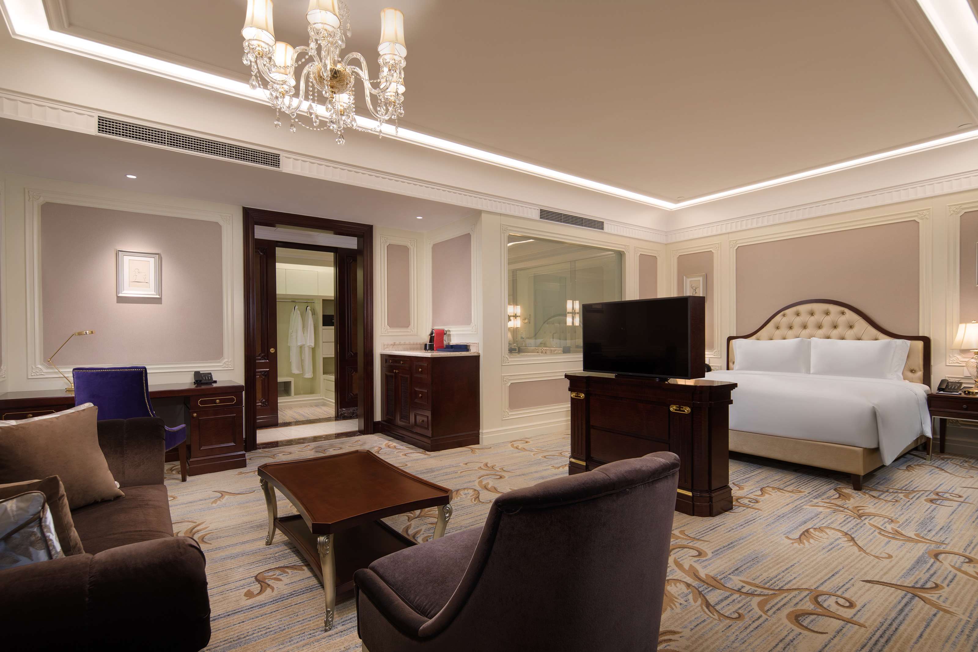 Radisson Blu Forest Manor Hotel, Shanghai Hongqiao Radisson Blu Forest Manor Hotel, Shanghai Hongqiao