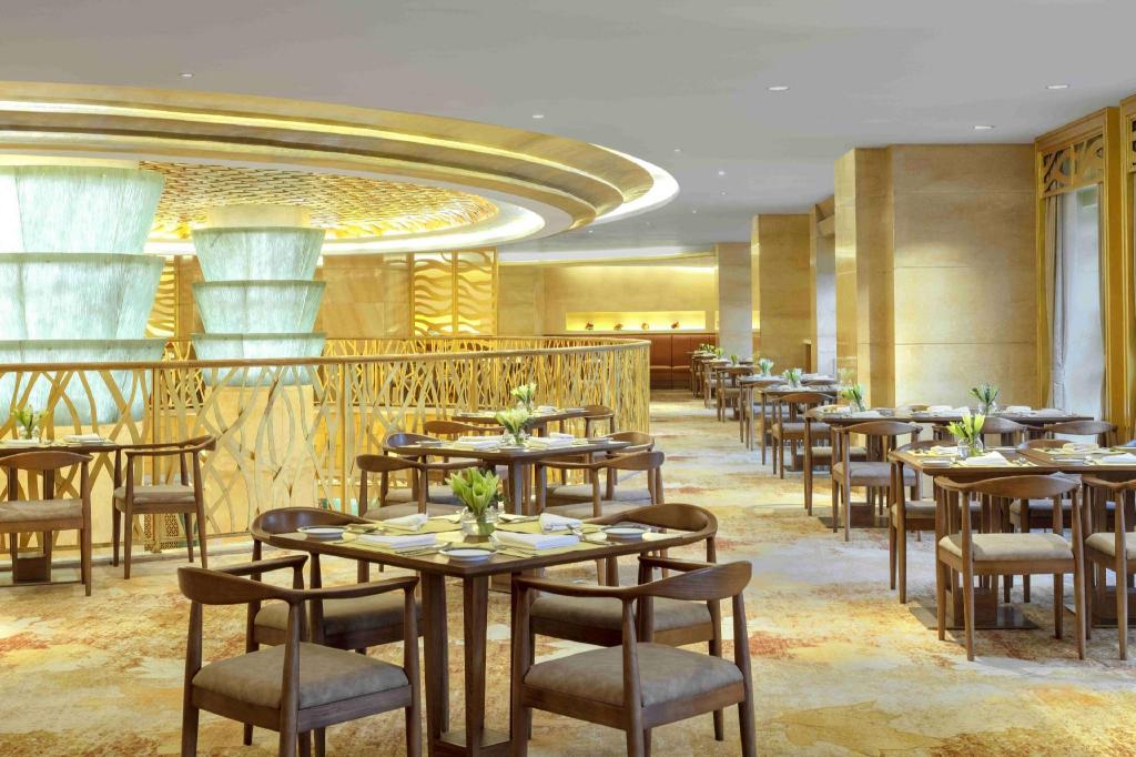 Radisson Blu Shanghai New World Radisson Blu Shanghai New World