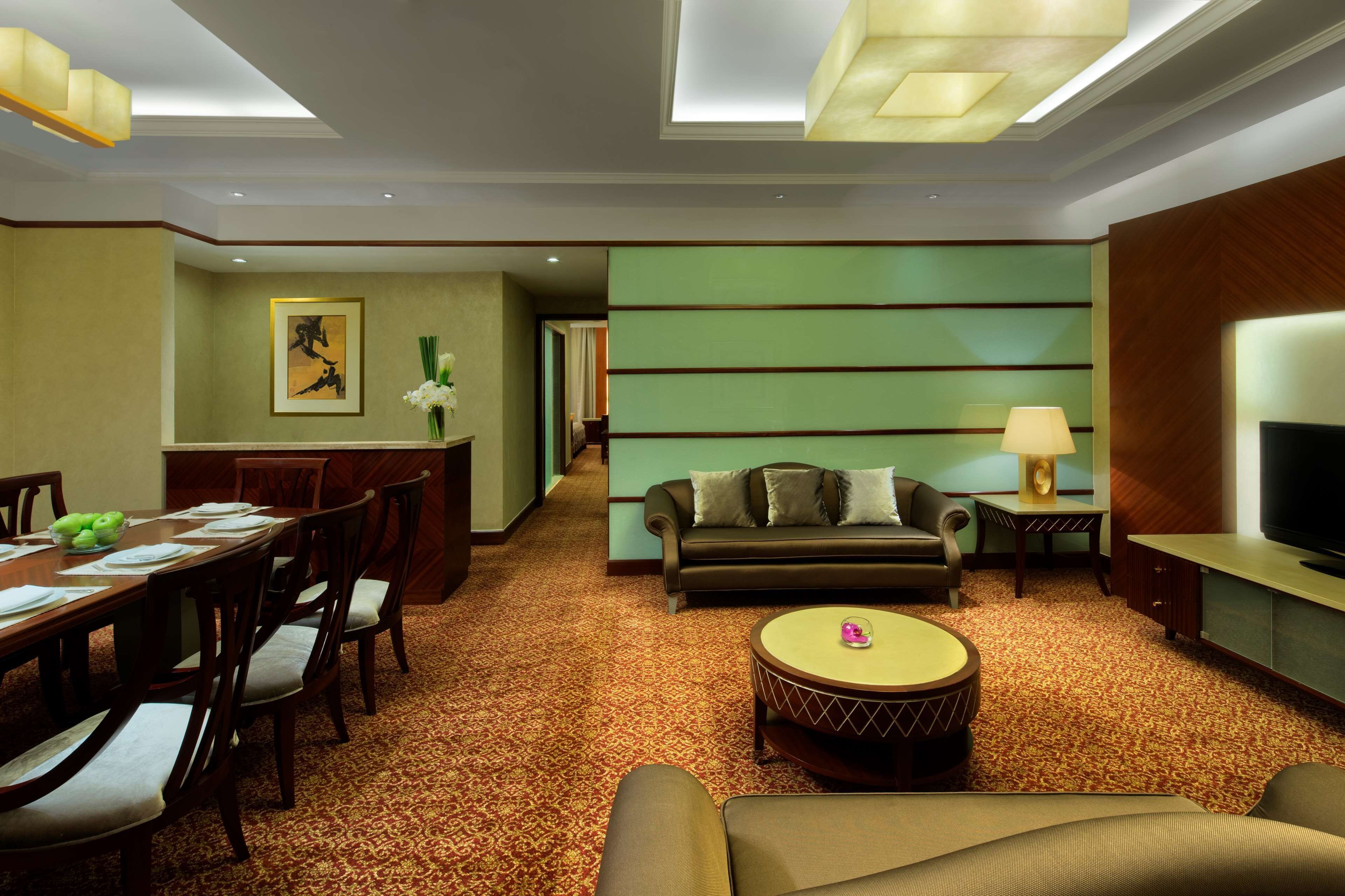 Radisson Blu Shanghai New World Radisson Blu Shanghai New World