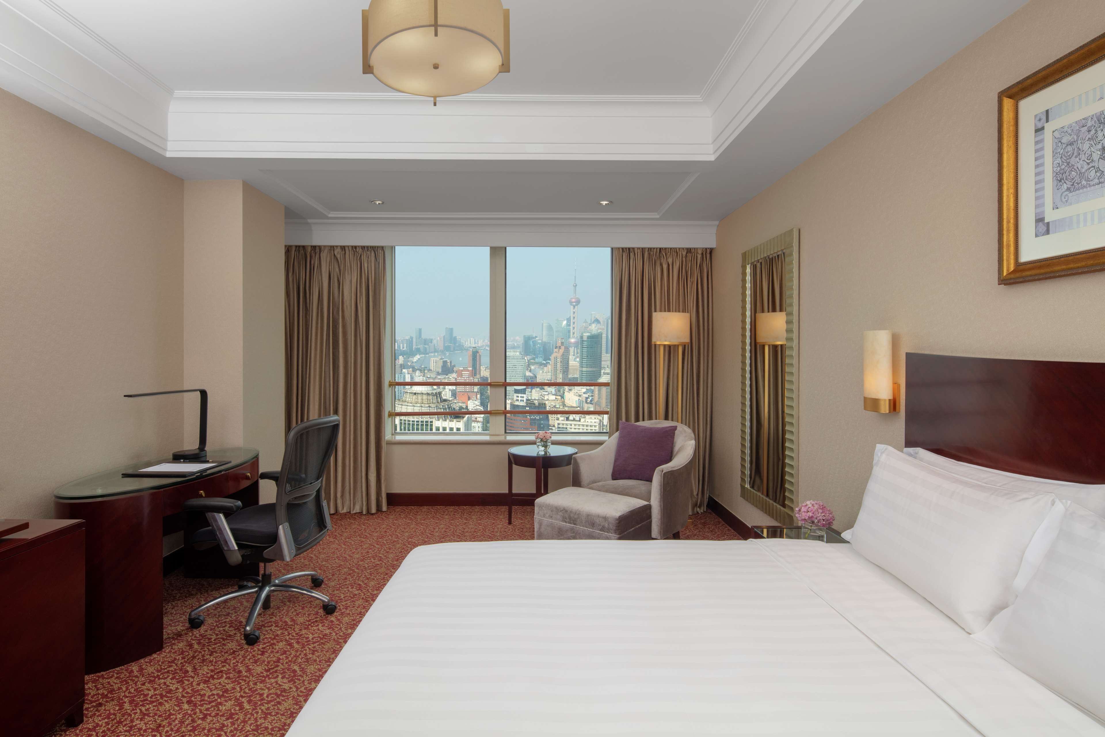 Radisson Blu Shanghai New World Radisson Blu Shanghai New World