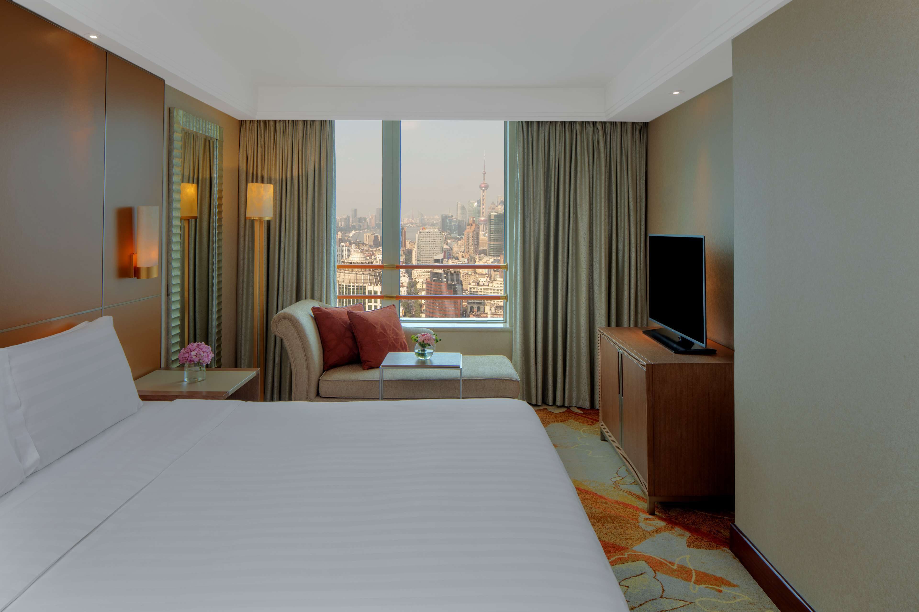 Radisson Blu Shanghai New World Radisson Blu Shanghai New World