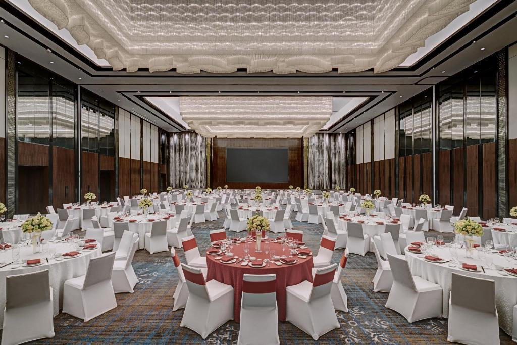 Sheraton Shanghai Chongming Hotel Sheraton Shanghai Chongming Hotel