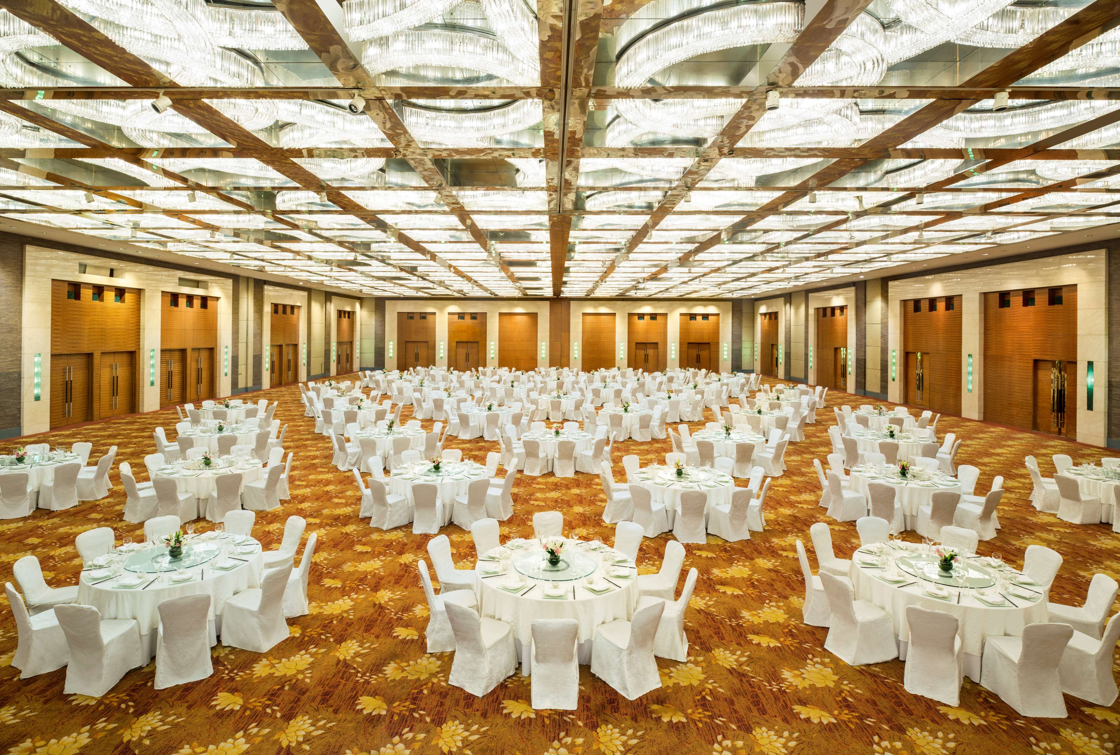 The Yuluxe Sheshan, Shanghai, a Tribute Portfolio Hotel The Yuluxe Sheshan, Shanghai, a Tribute Portfolio Hotel