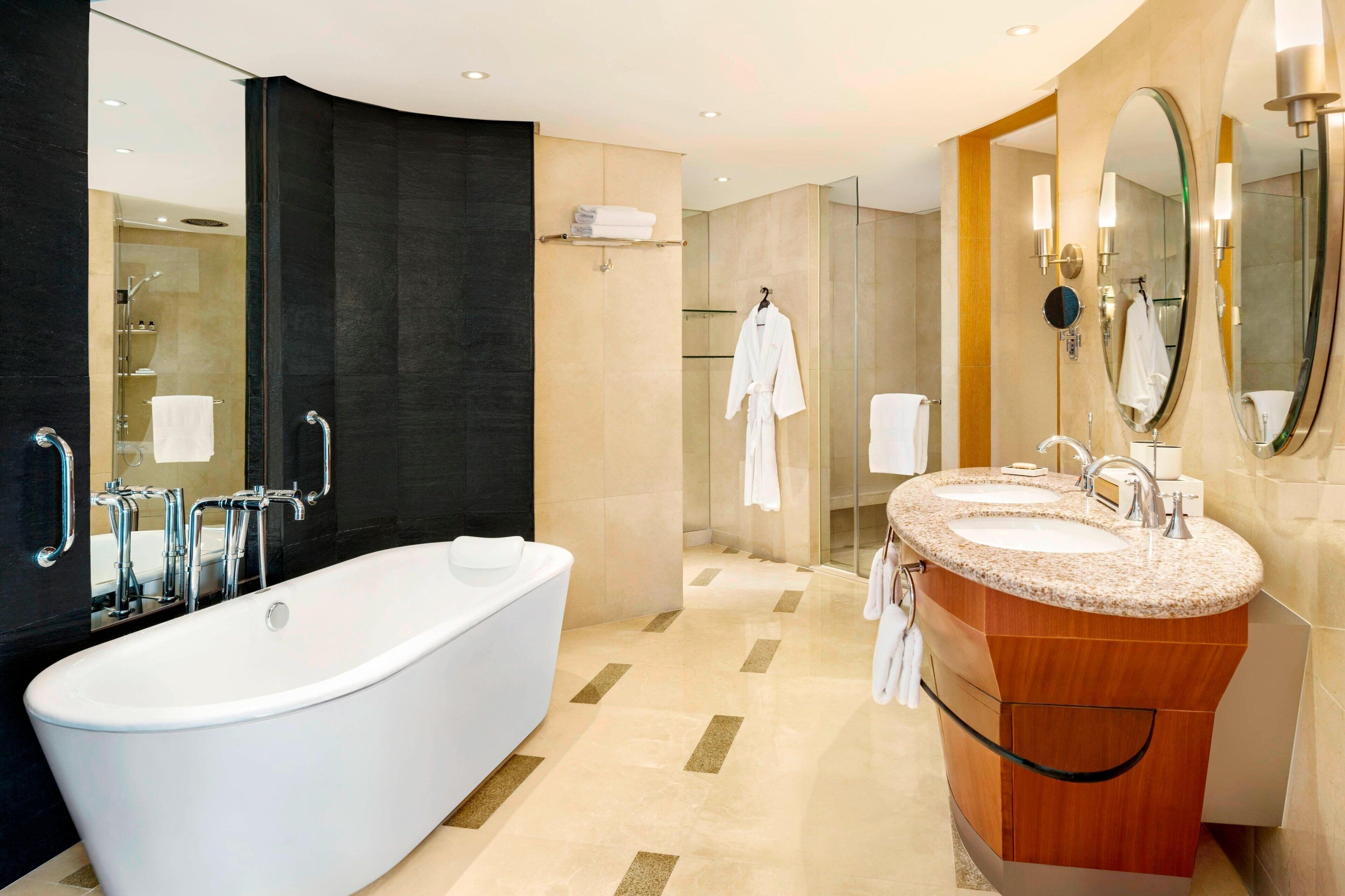The Yuluxe Sheshan, Shanghai, a Tribute Portfolio Hotel The Yuluxe Sheshan, Shanghai, a Tribute Portfolio Hotel