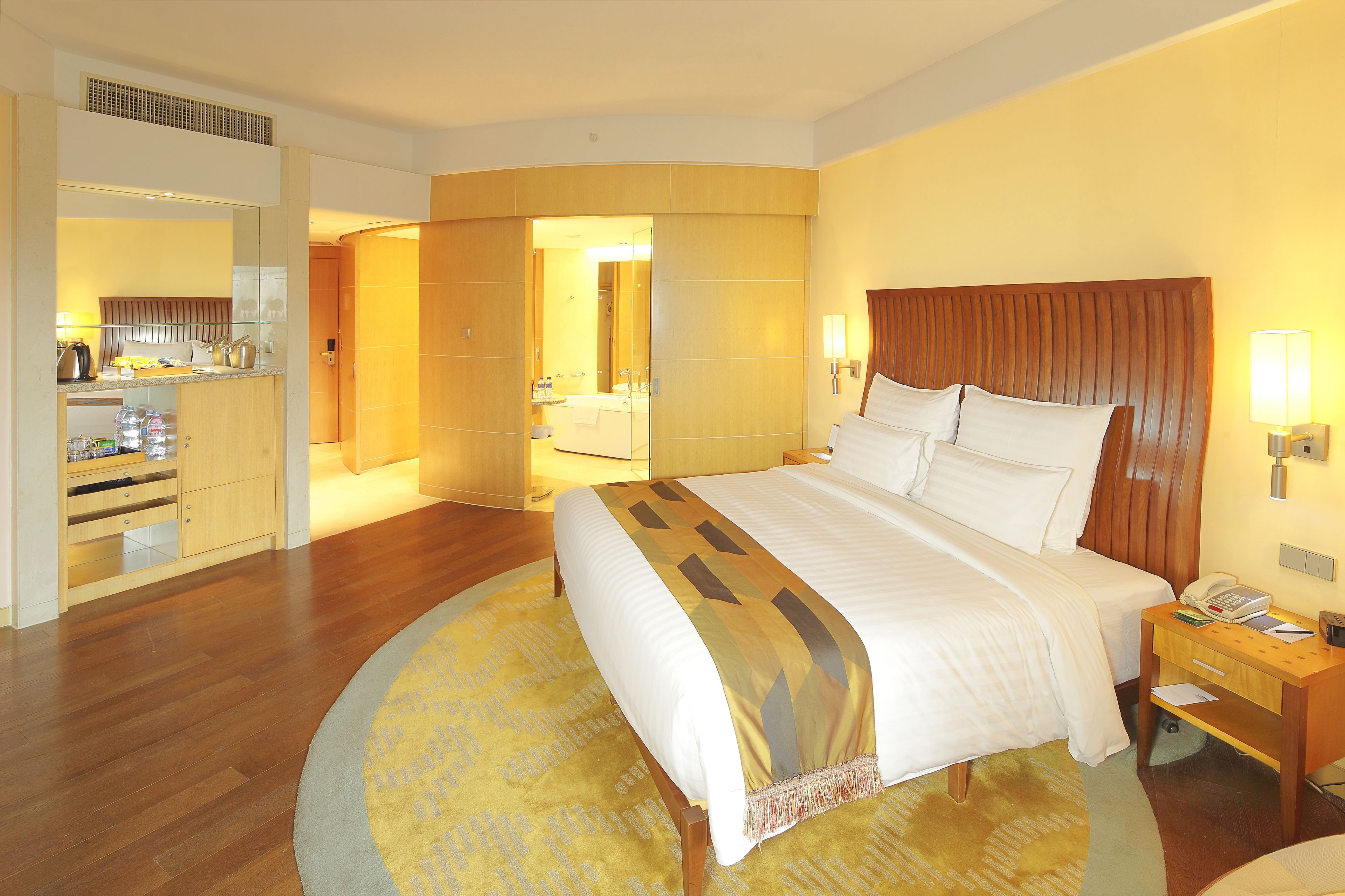 The Yuluxe Sheshan, Shanghai, a Tribute Portfolio Hotel The Yuluxe Sheshan, Shanghai, a Tribute Portfolio Hotel