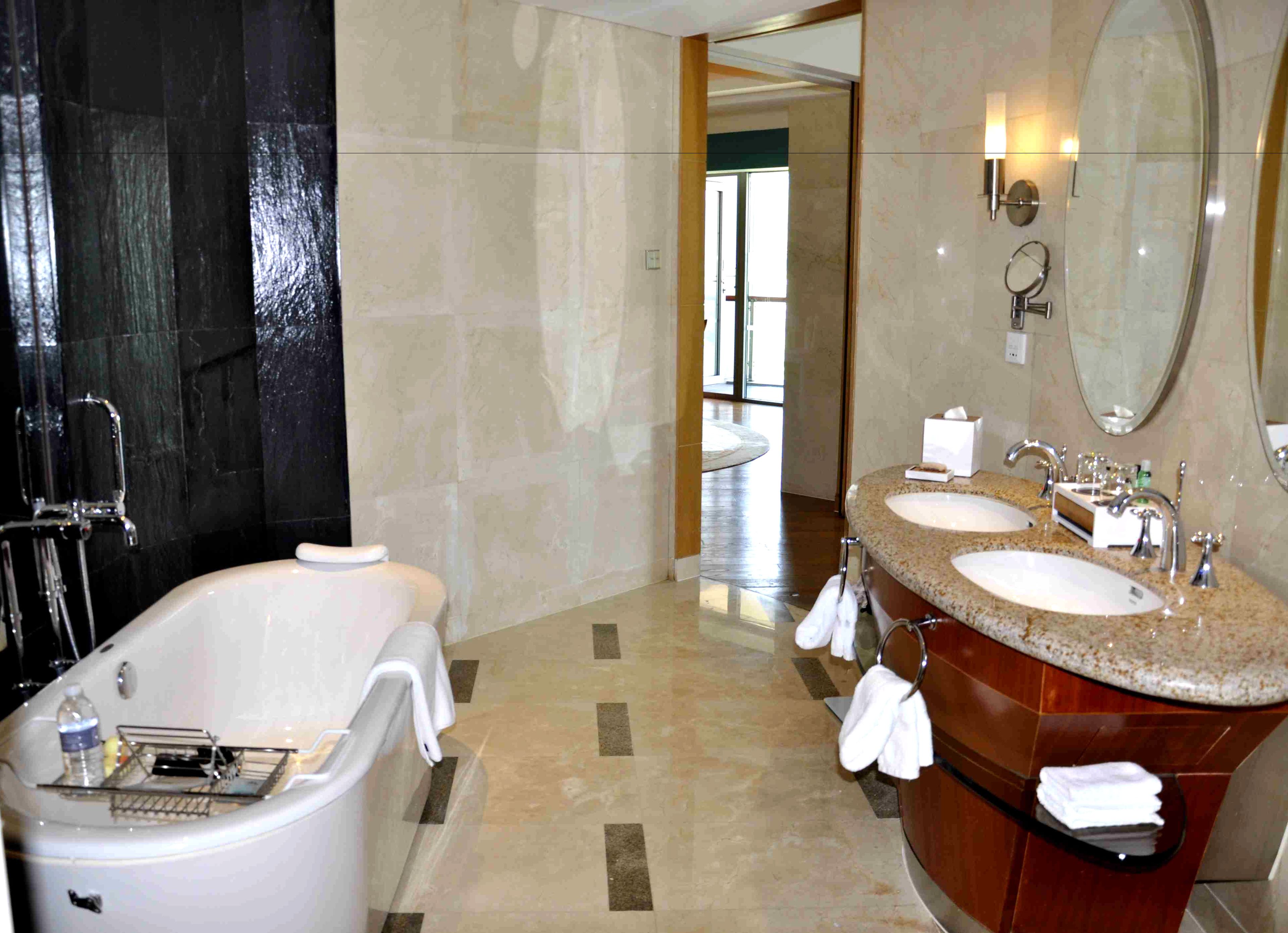The Yuluxe Sheshan, Shanghai, a Tribute Portfolio Hotel The Yuluxe Sheshan, Shanghai, a Tribute Portfolio Hotel