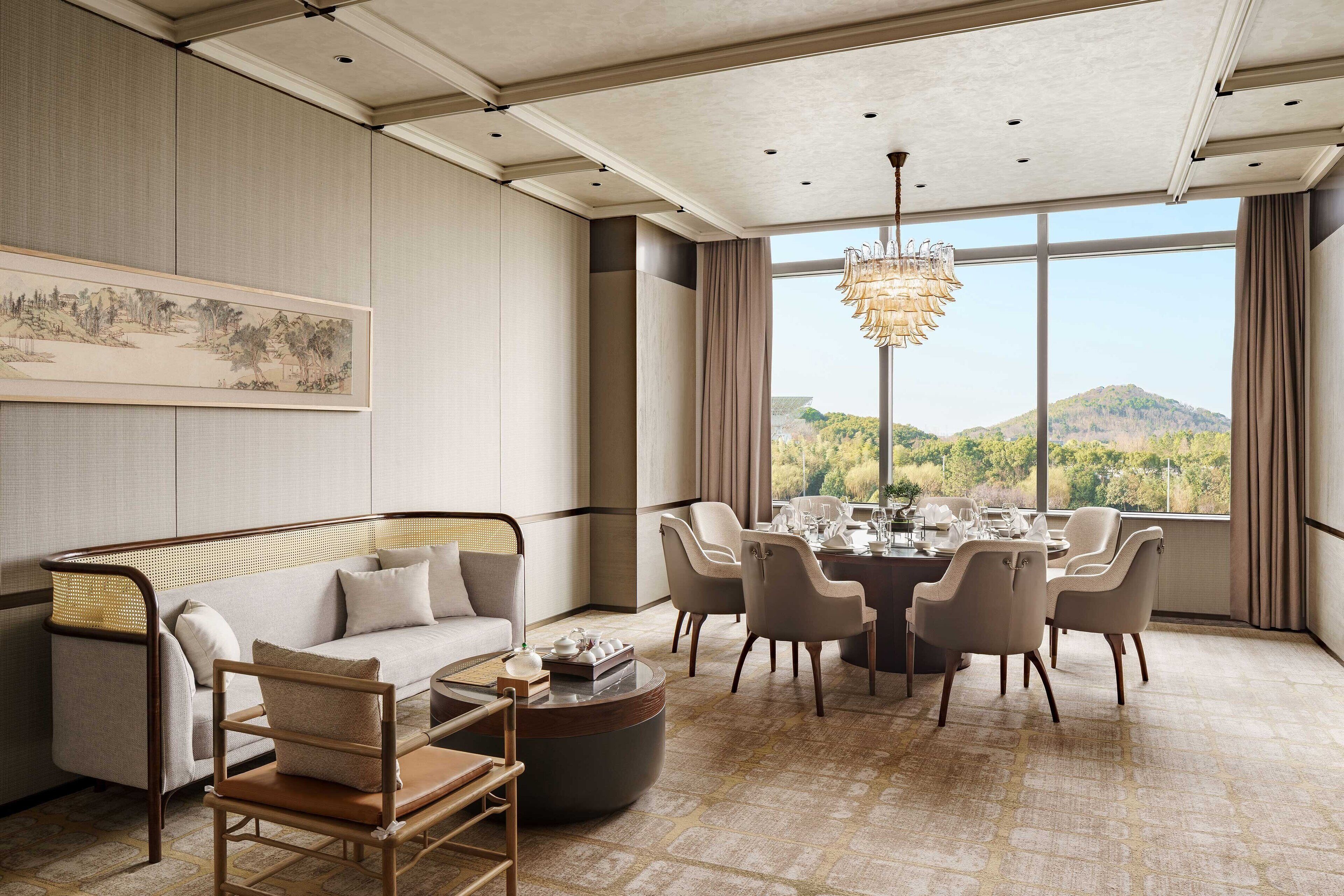 The Yuluxe Sheshan, Shanghai, a Tribute Portfolio Hotel The Yuluxe Sheshan, Shanghai, a Tribute Portfolio Hotel
