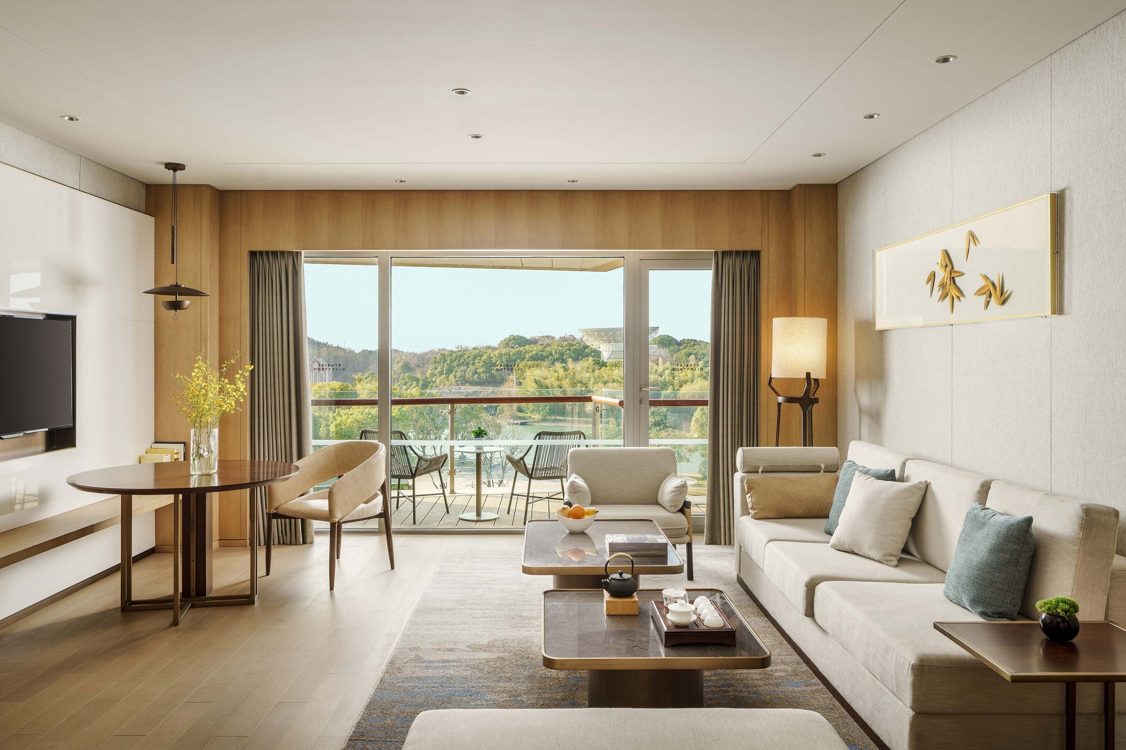 The Yuluxe Sheshan, Shanghai, a Tribute Portfolio Hotel The Yuluxe Sheshan, Shanghai, a Tribute Portfolio Hotel