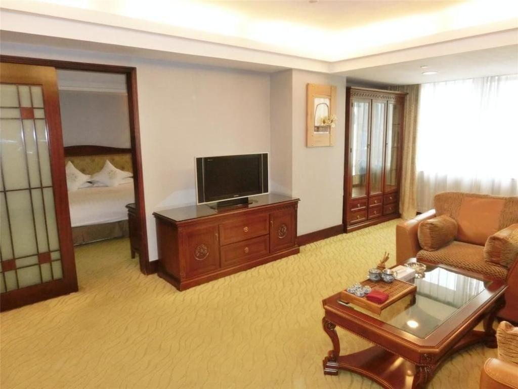 Canton Hotel Guangzhou,Tapestry Collection by Hilton