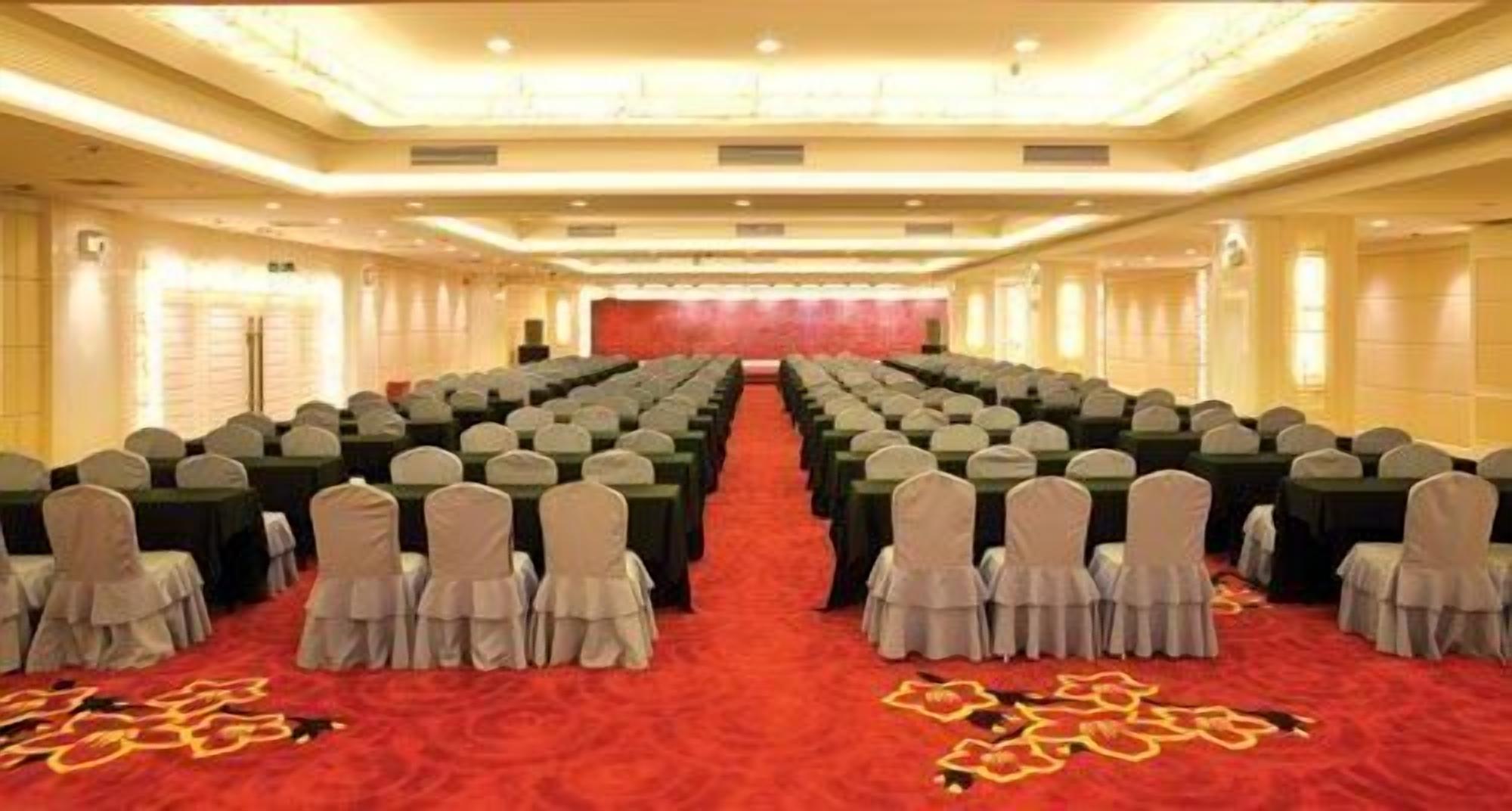 Canton Hotel Guangzhou,Tapestry Collection by Hilton