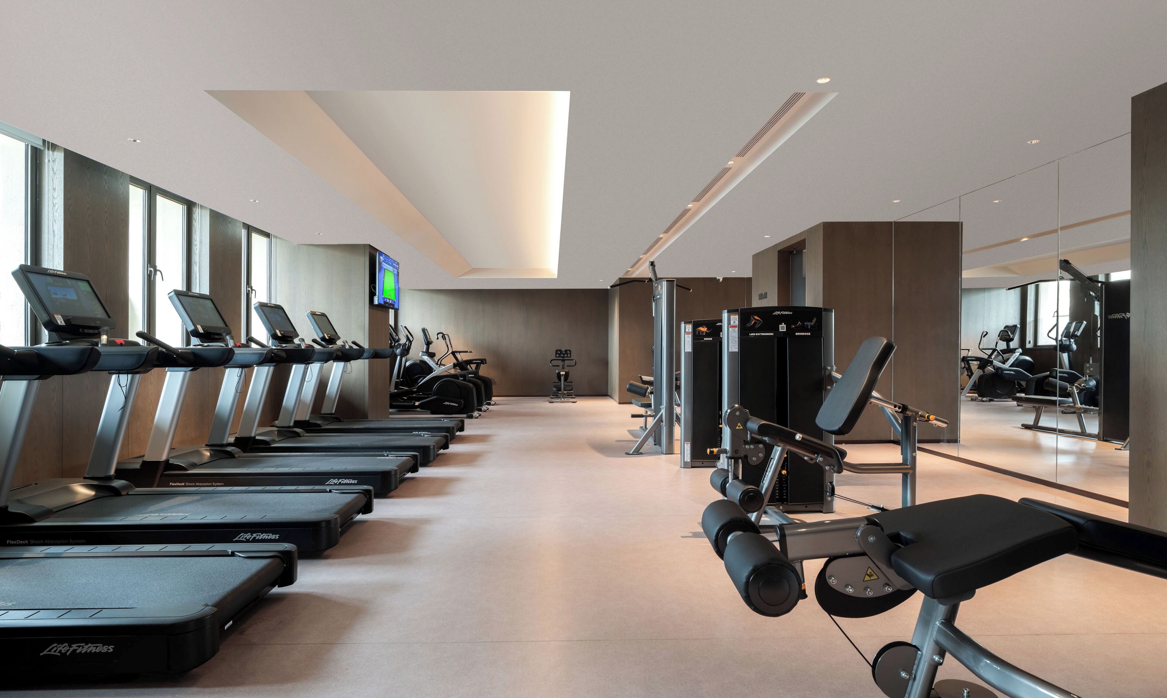 Yuexiu Hotel Guangzhou, Curio Collection by Hilton