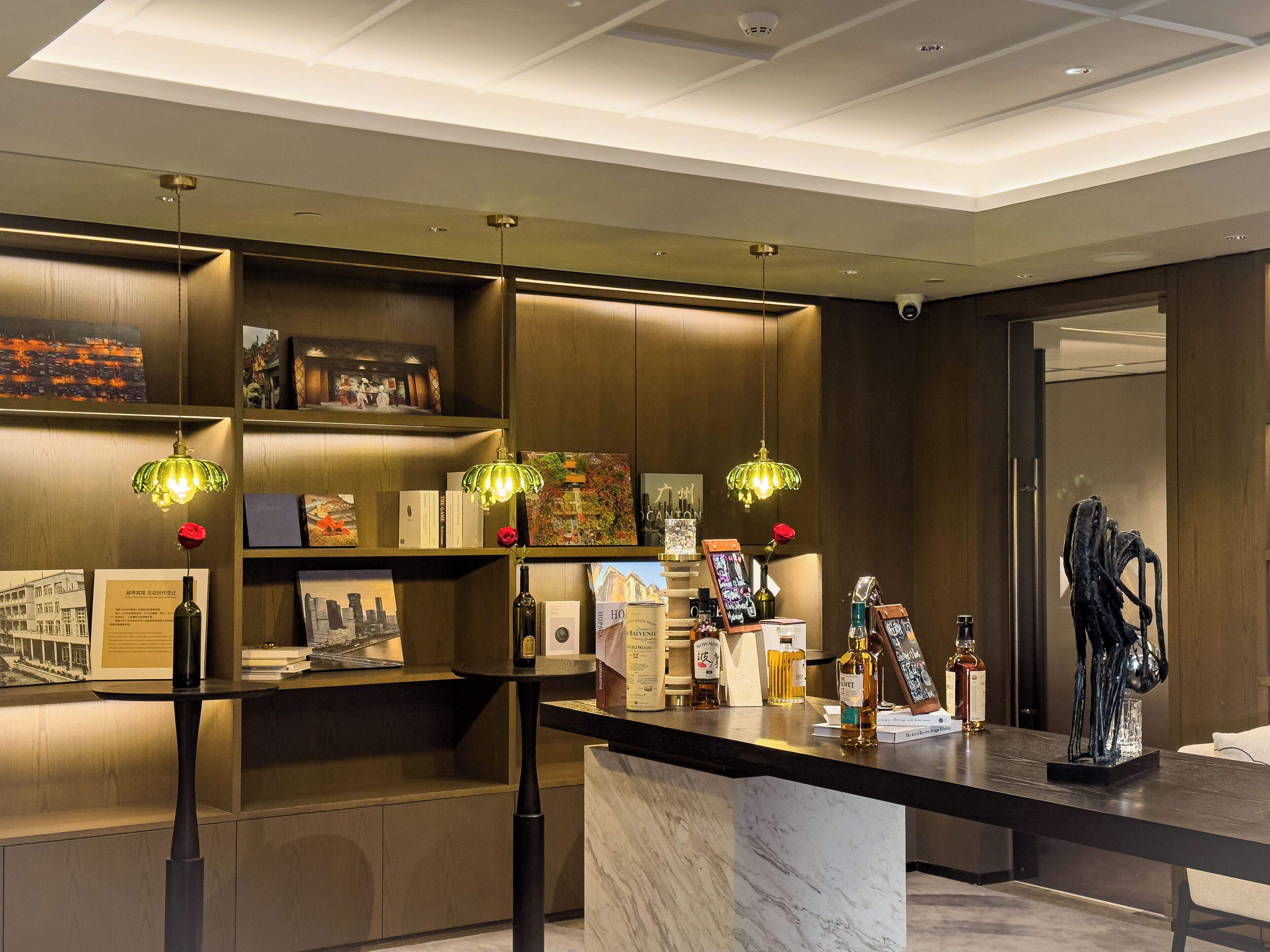 Yuexiu Hotel Guangzhou, Curio Collection by Hilton