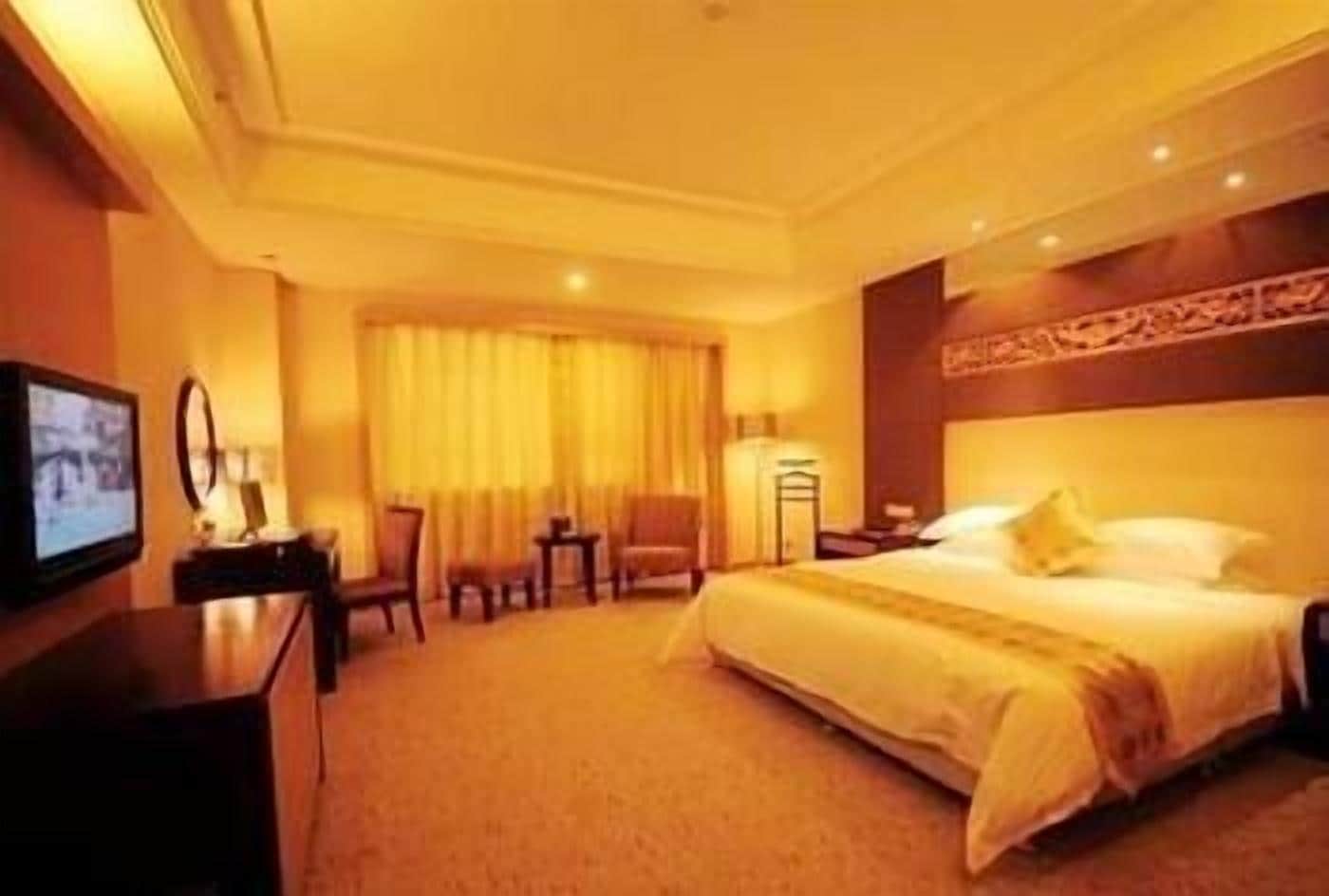 Crowne Plaza Huaihua by IHG