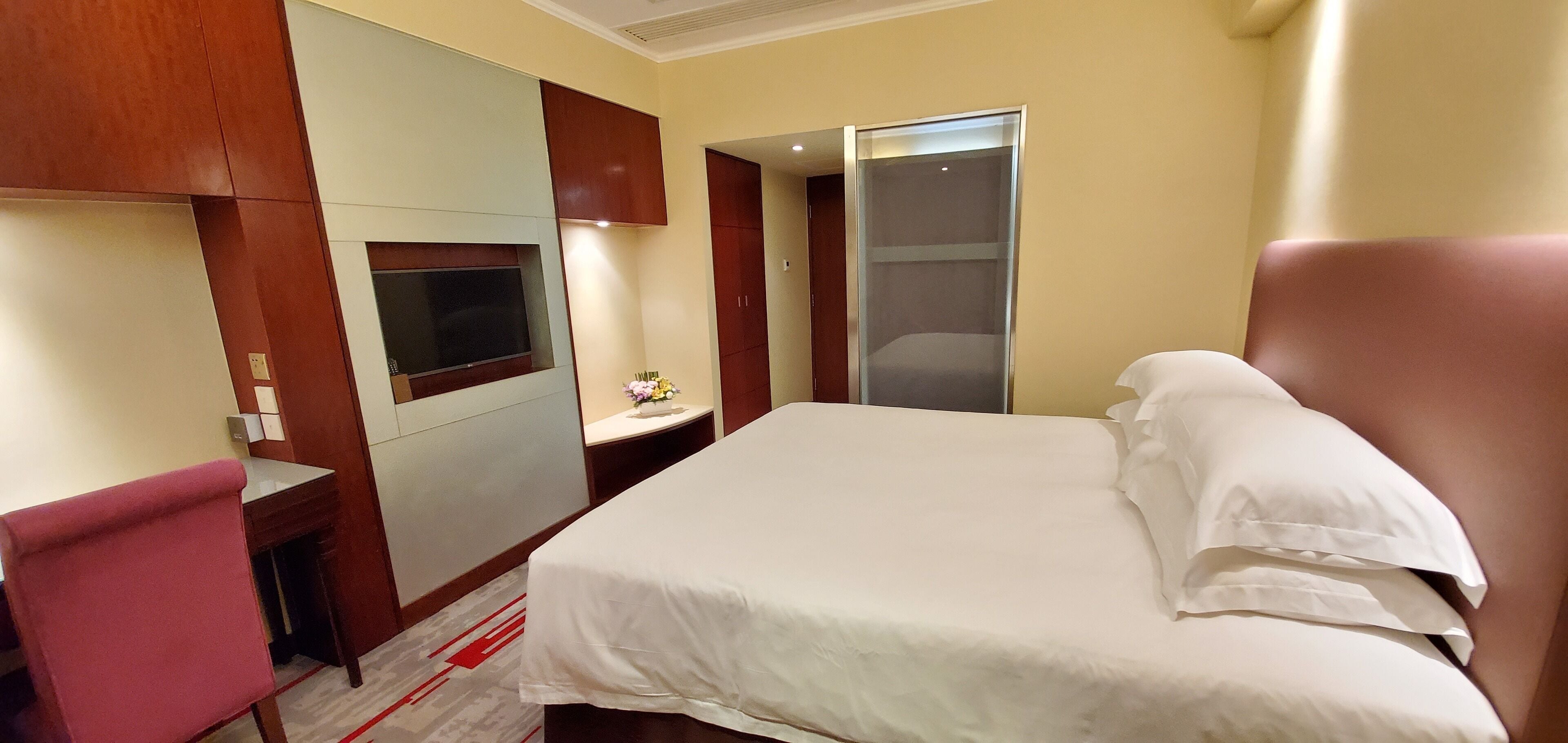 Wharney Guang Dong Hotel Wharney Guang Dong Hotel