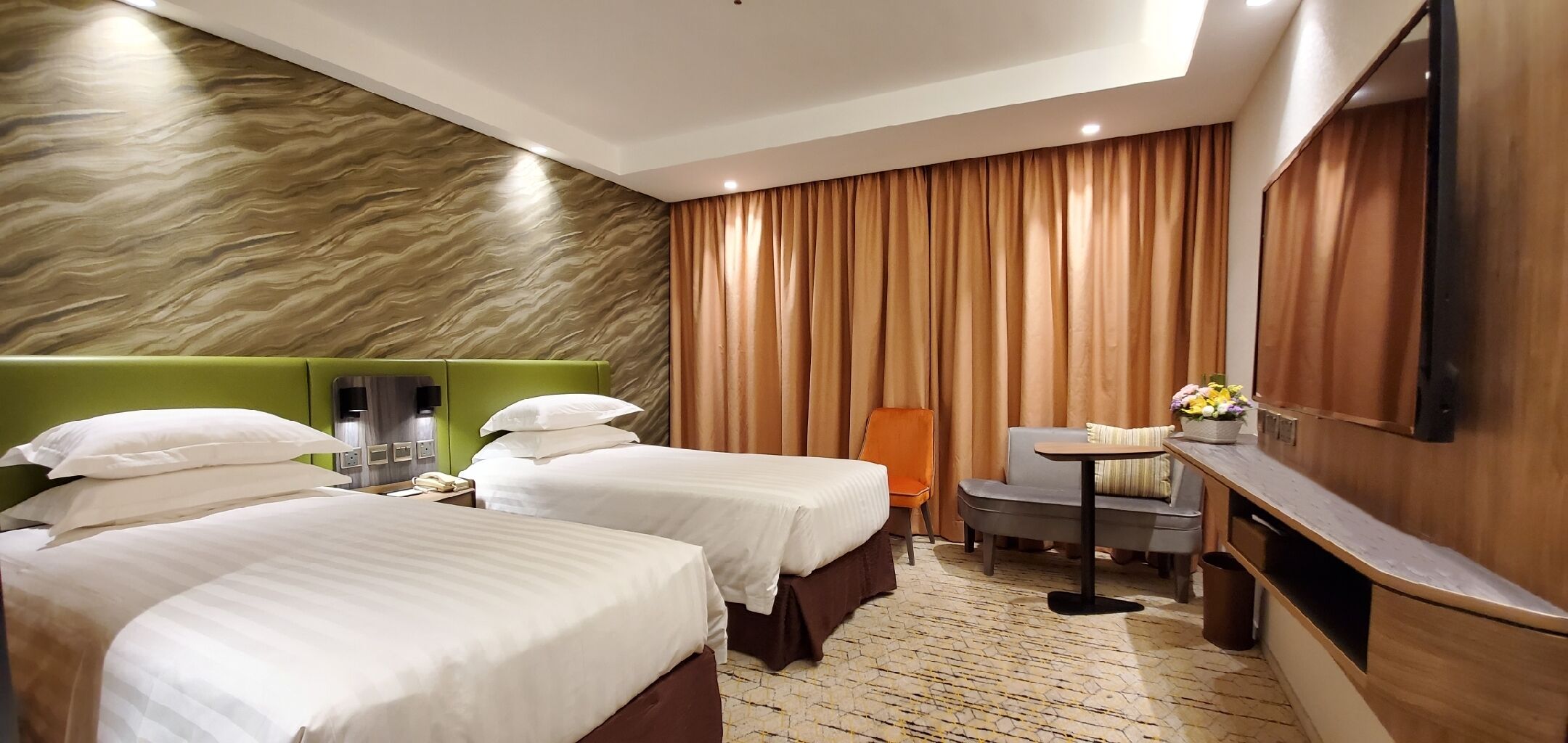 Wharney Guang Dong Hotel Wharney Guang Dong Hotel