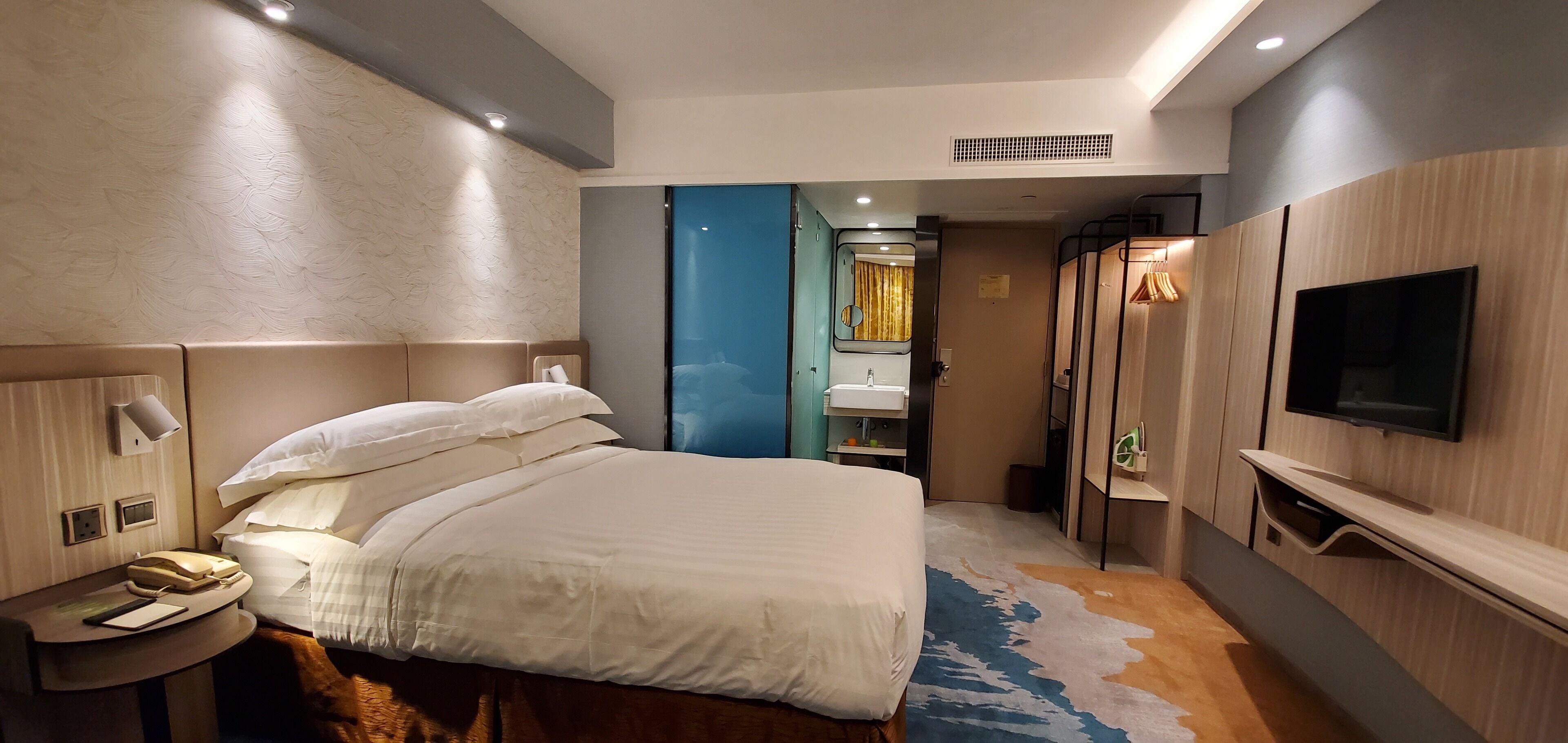 Wharney Guang Dong Hotel Wharney Guang Dong Hotel
