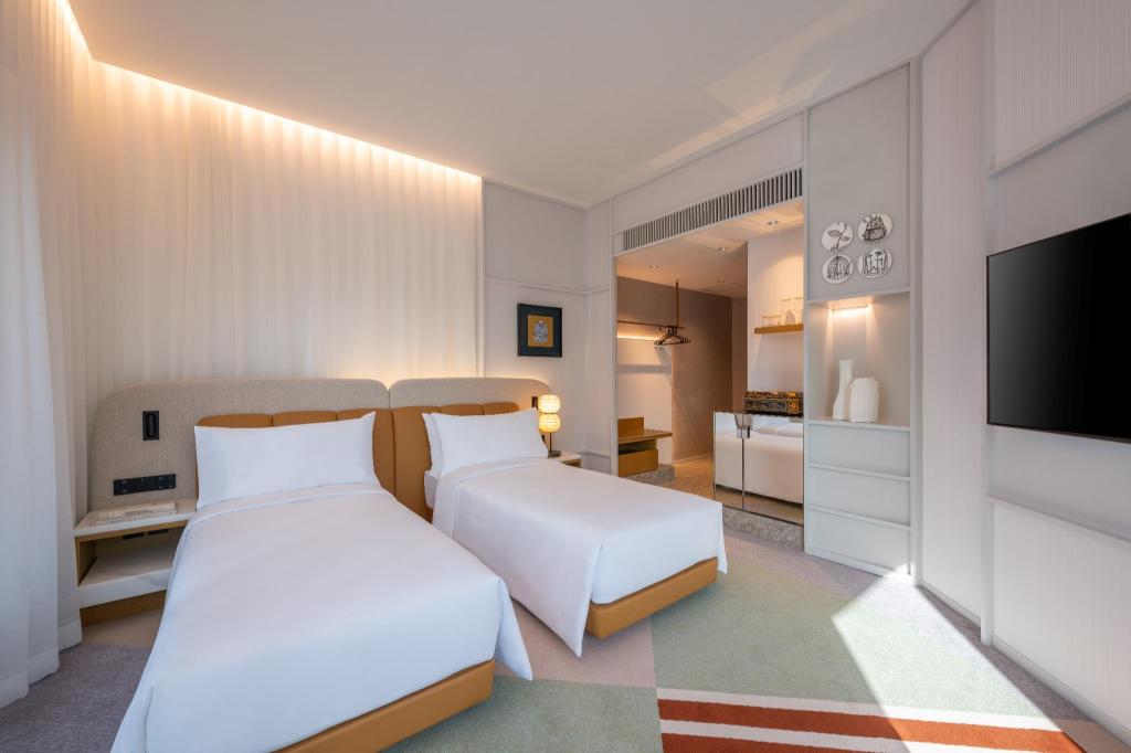 Mondrian Hong Kong Mondrian Hong Kong