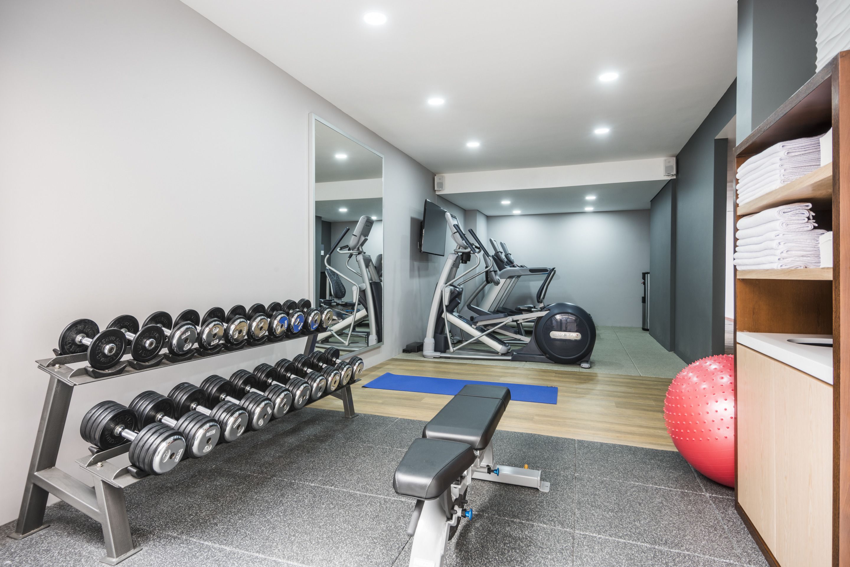 DoubleTree by Hilton Bogota Calle 100