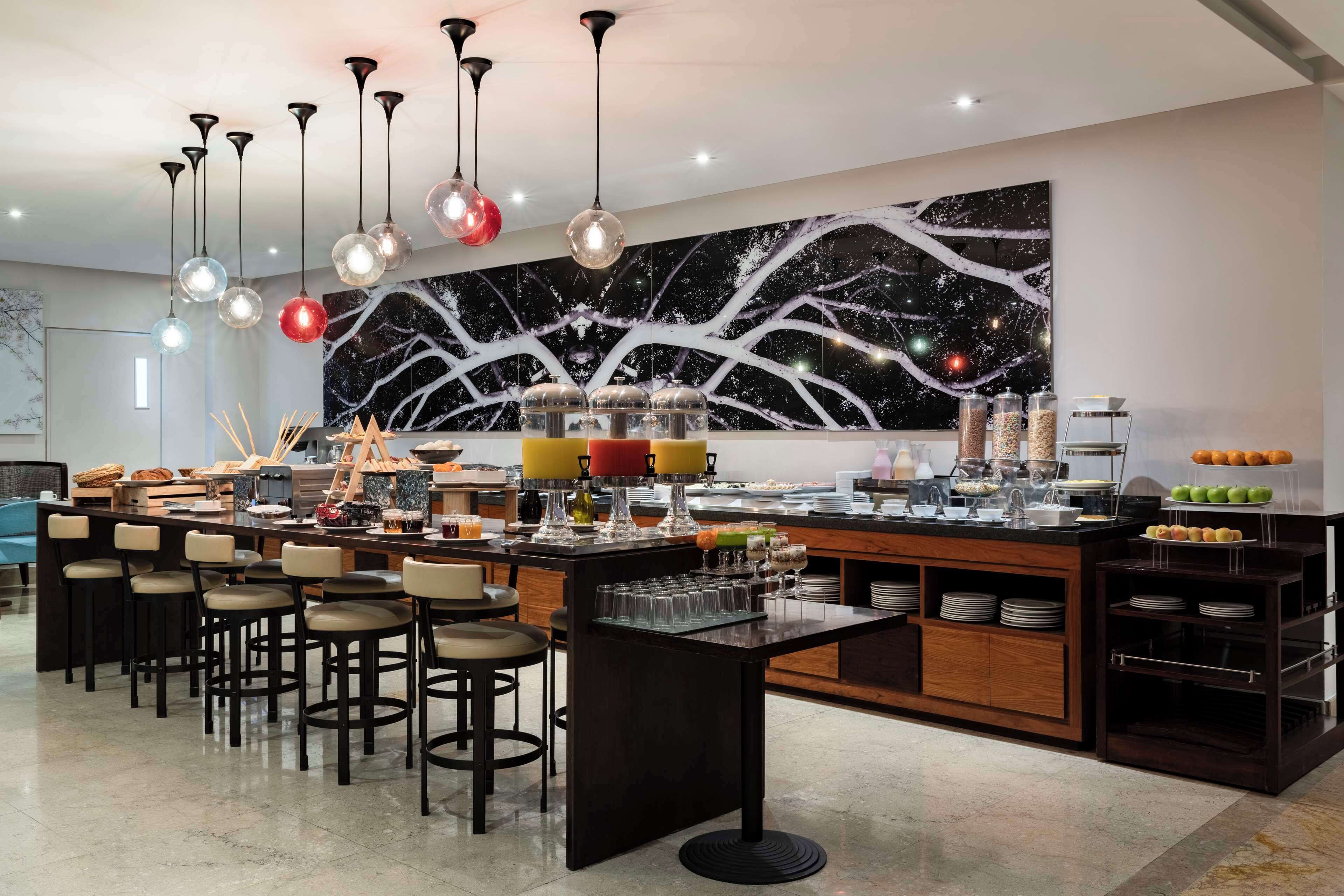 DoubleTree by Hilton Bogota Calle 100