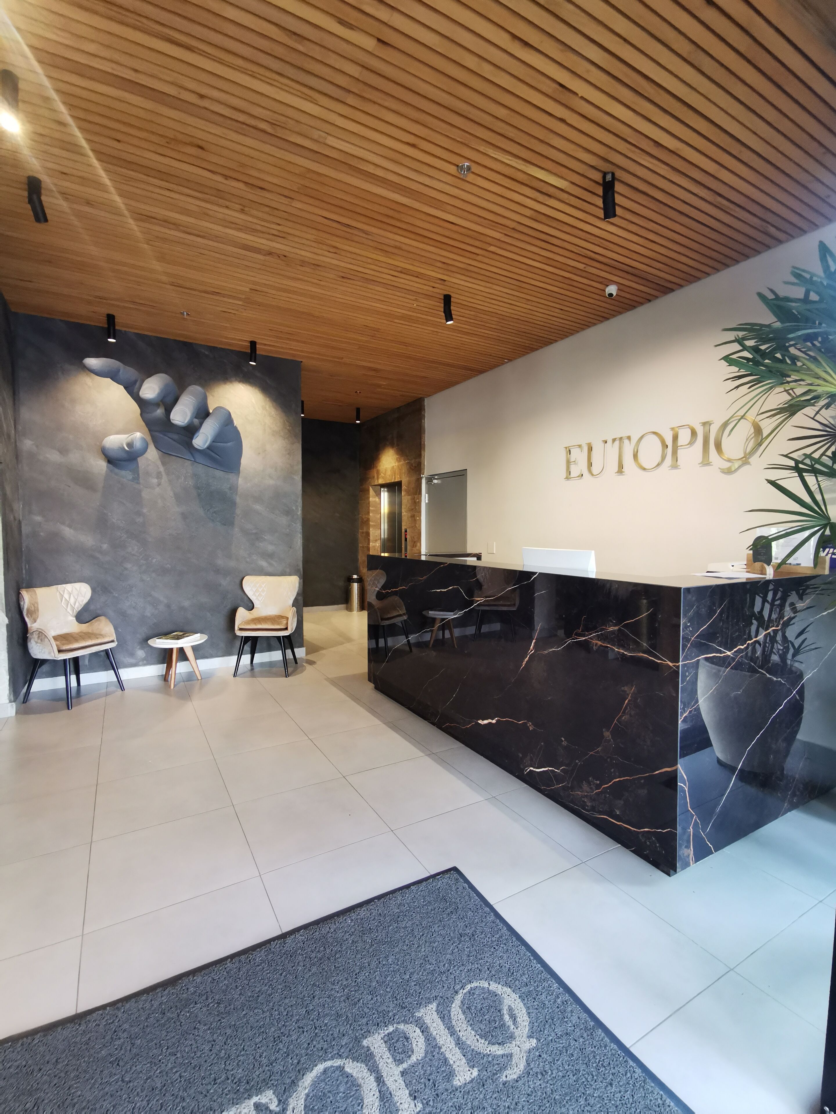 Eutopiq Hotel Eutopiq Hotel