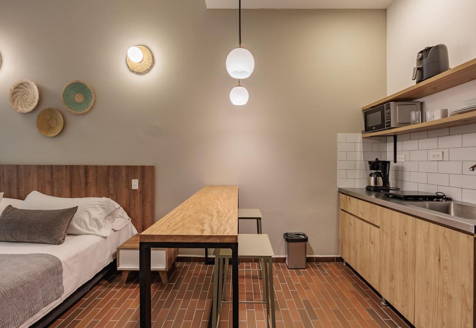 The Somos Flats Laureles