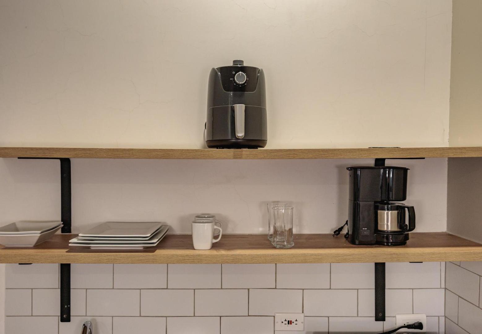 The Somos Flats Laureles