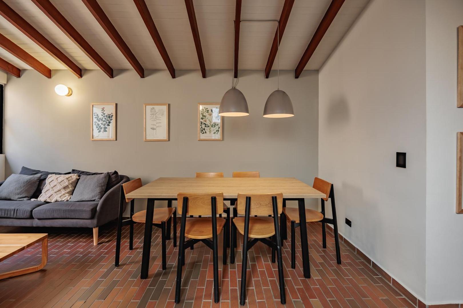 The Somos Flats Laureles