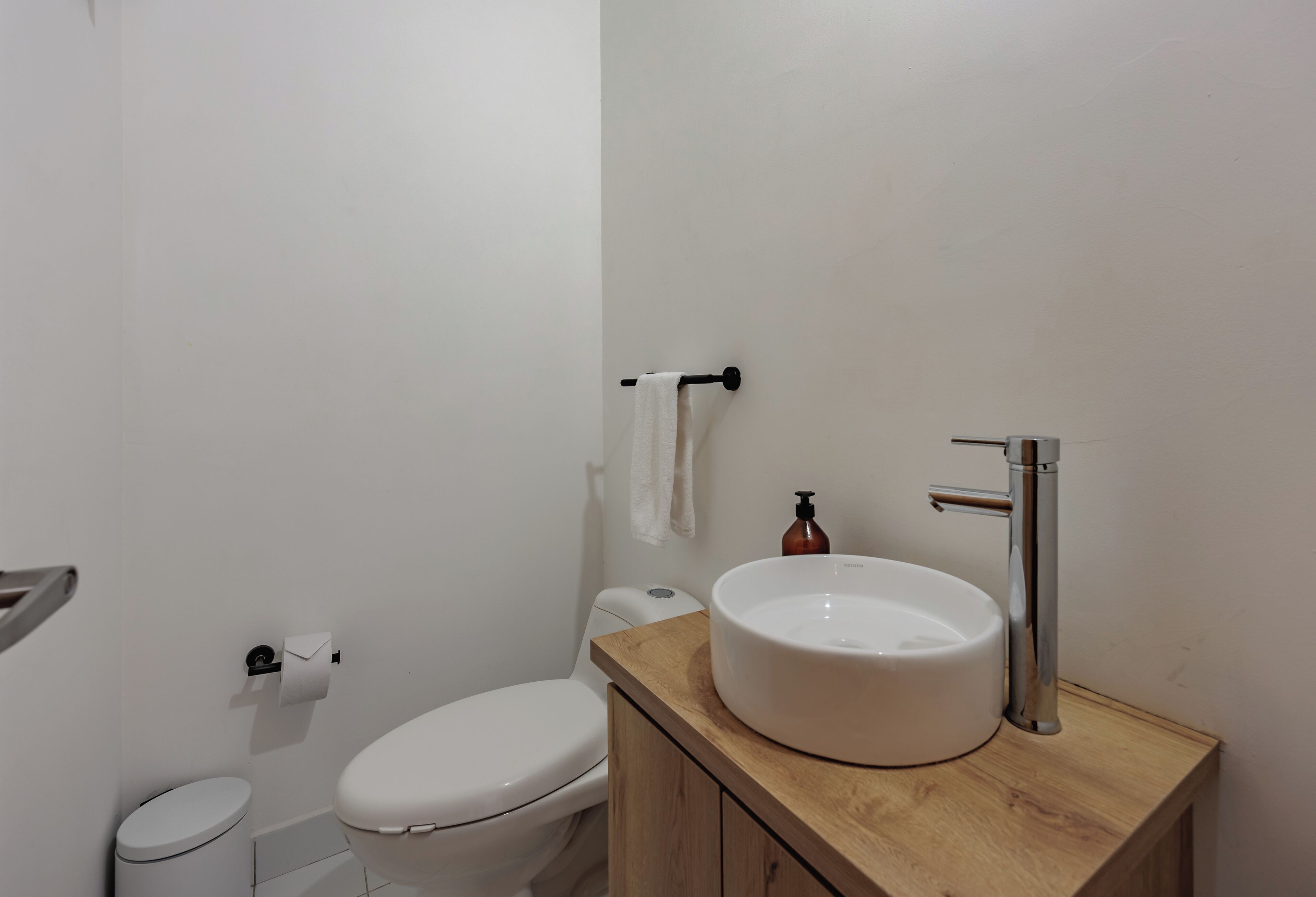 The Somos Flats Laureles