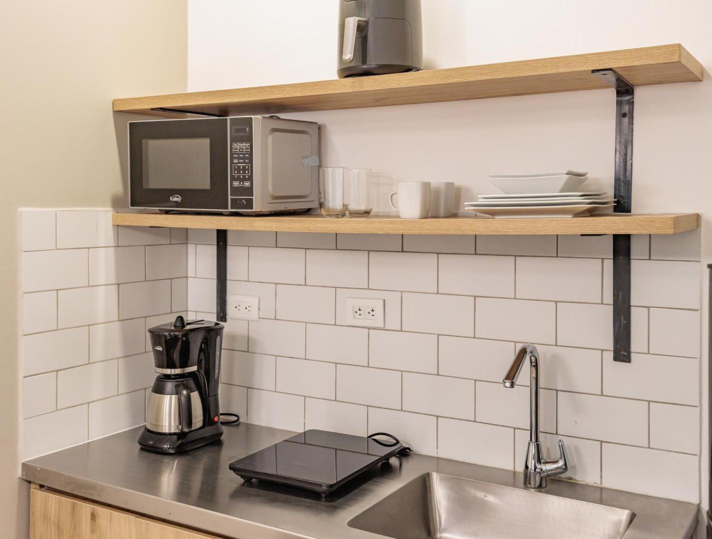 The Somos Flats Laureles