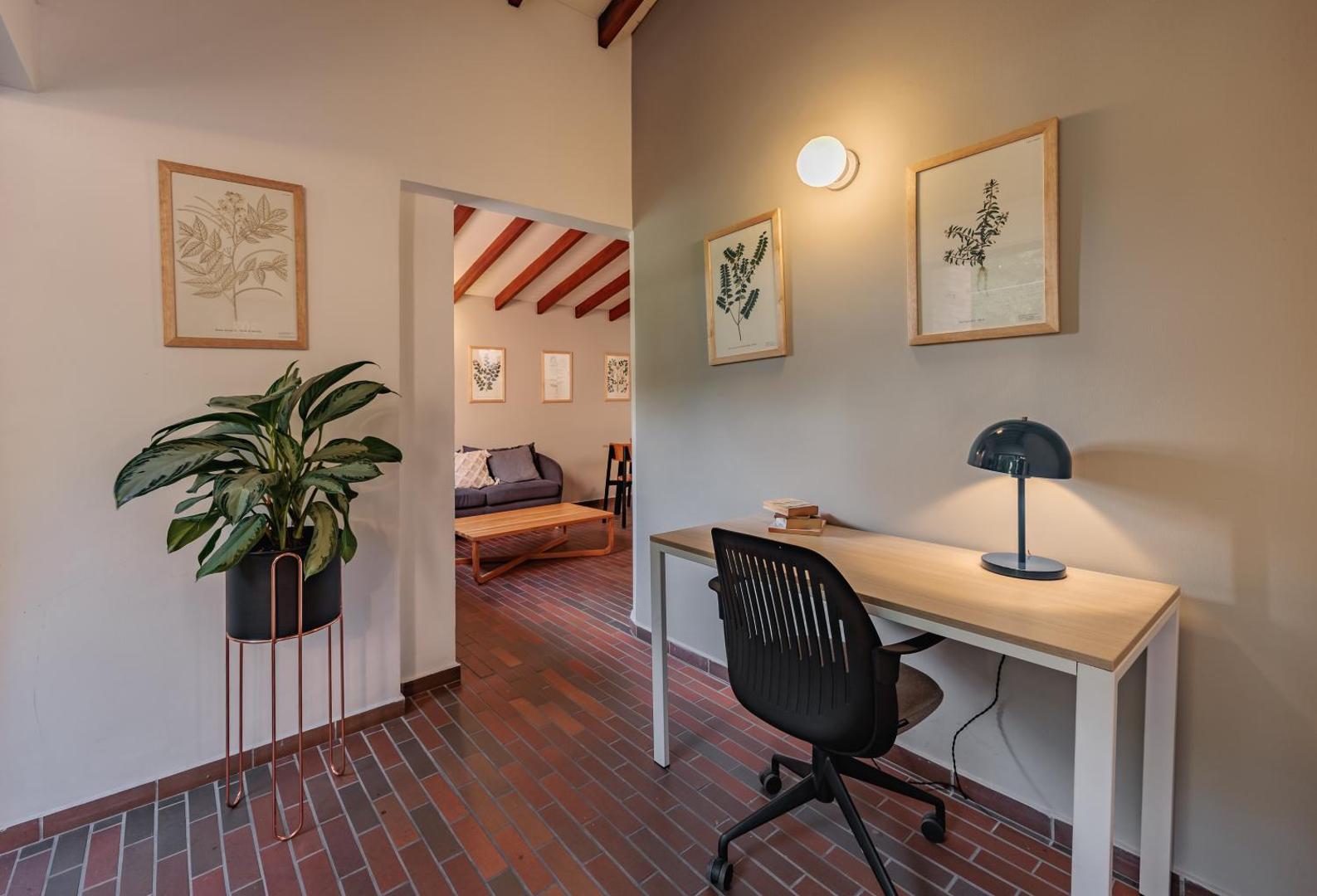 The Somos Flats Laureles