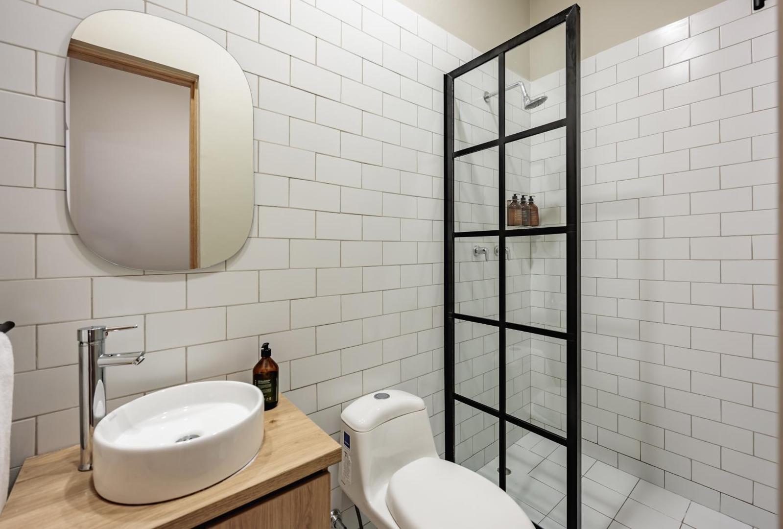 The Somos Flats Laureles