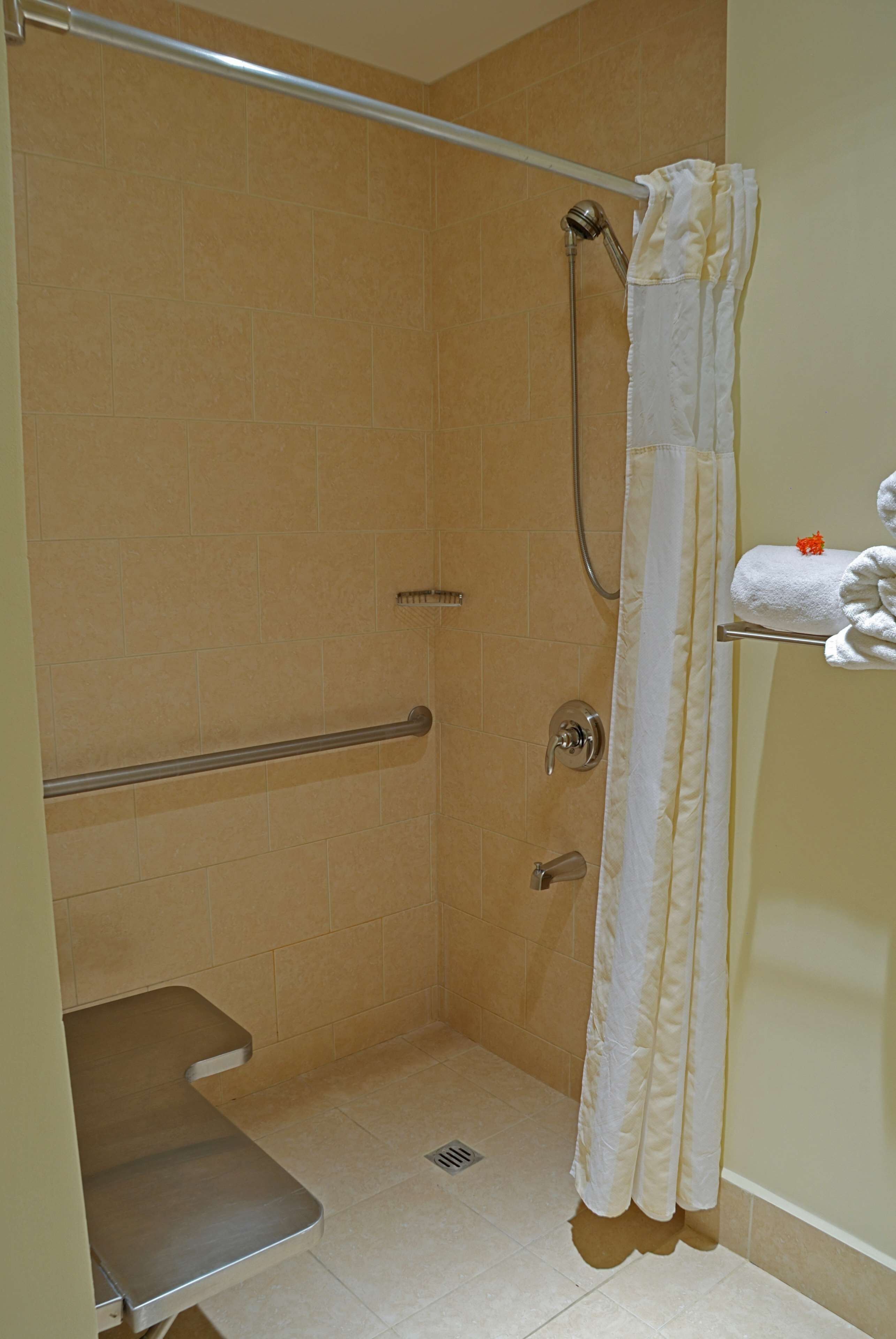 Hilton Garden Inn Guanacaste Airport Hilton Garden Inn Guanacaste Airport