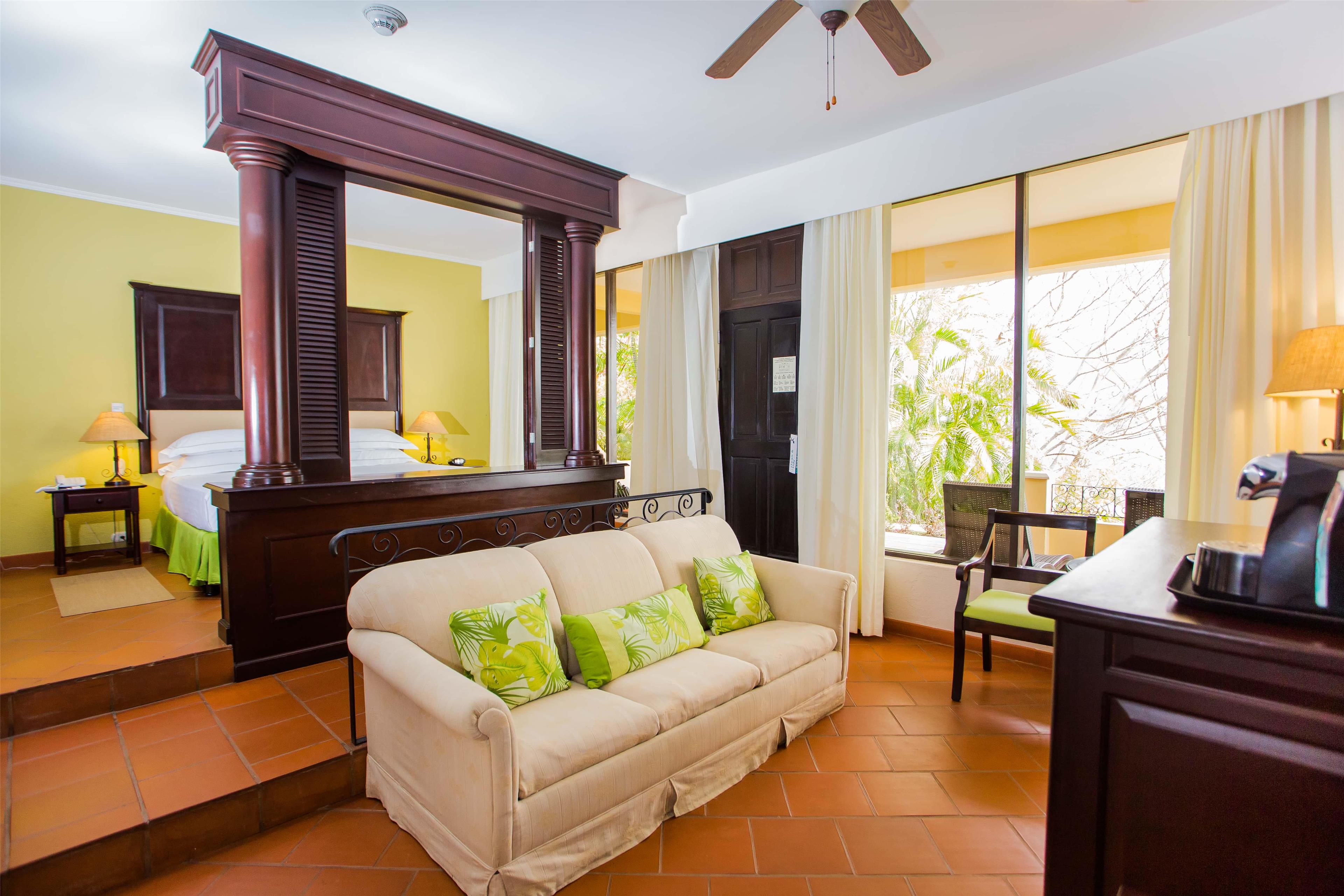 Occidental Papagayo Occidental Papagayo