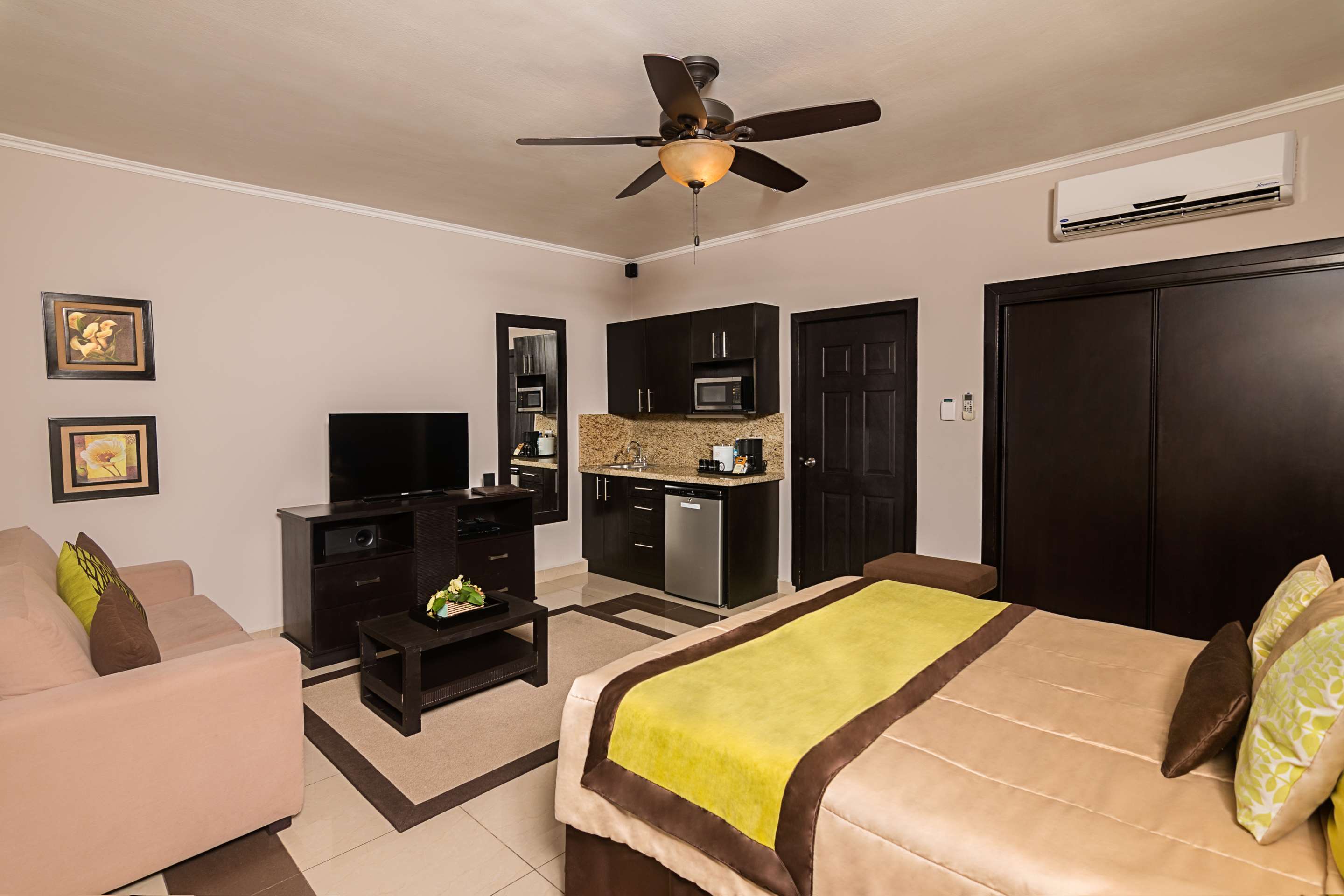 Occidental Papagayo Occidental Papagayo