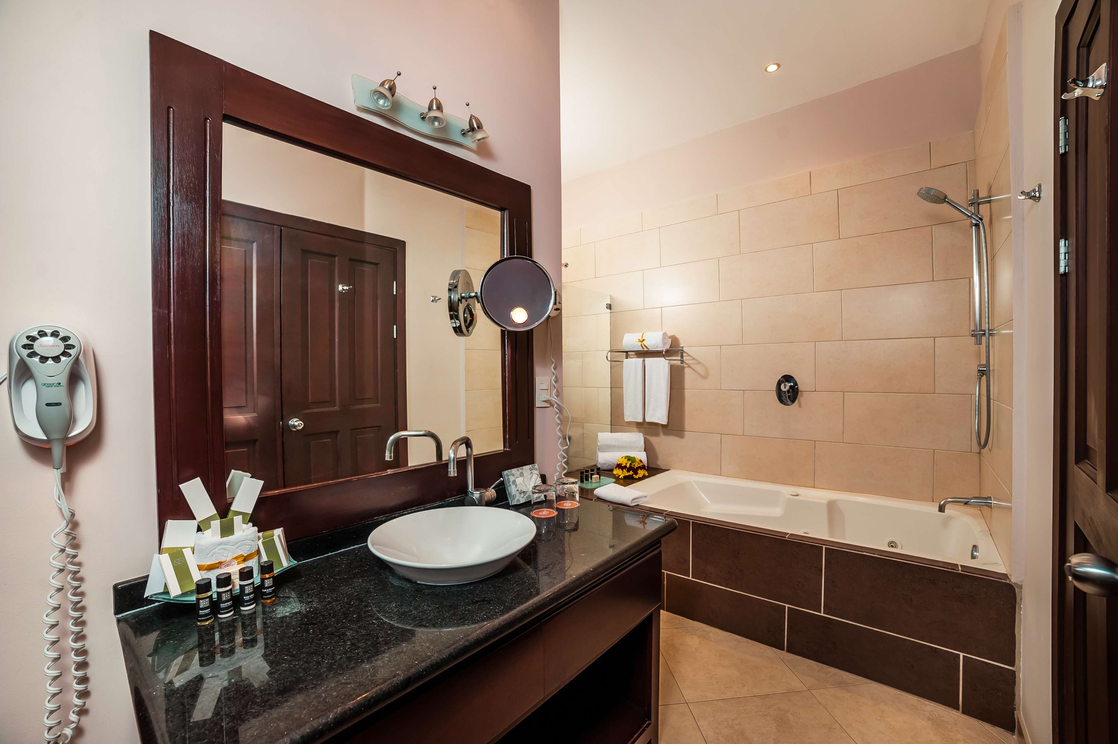 Occidental Papagayo Occidental Papagayo