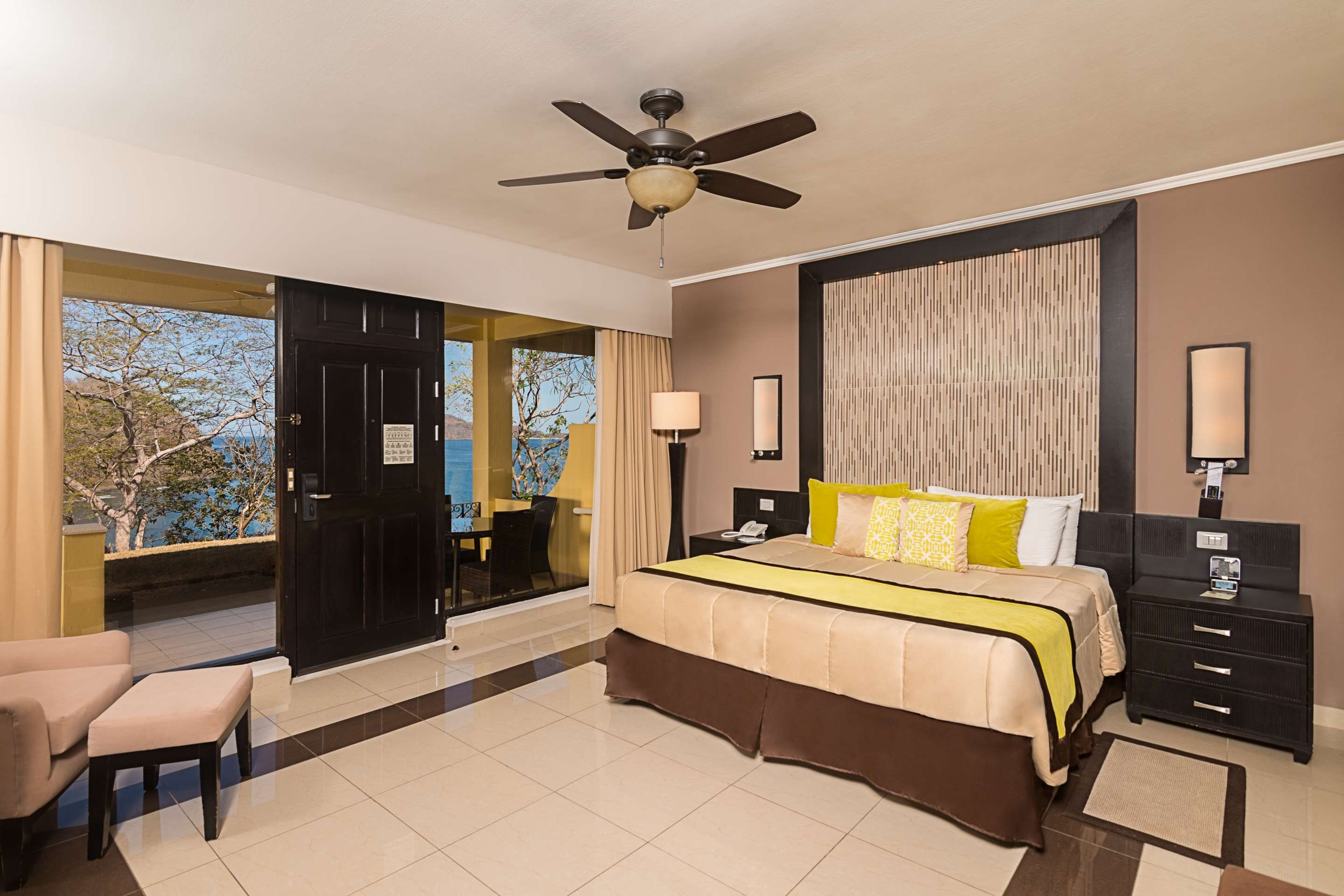 Occidental Papagayo Occidental Papagayo