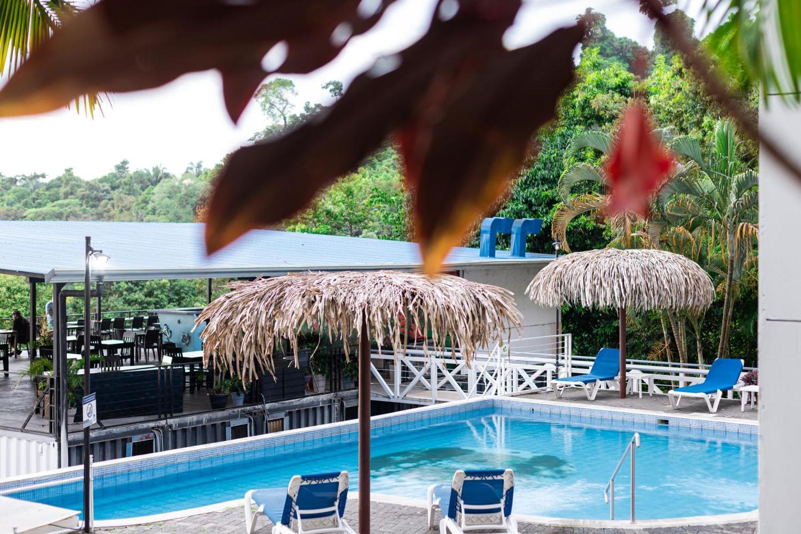 El Faro Beach Hotel El Faro Beach Hotel