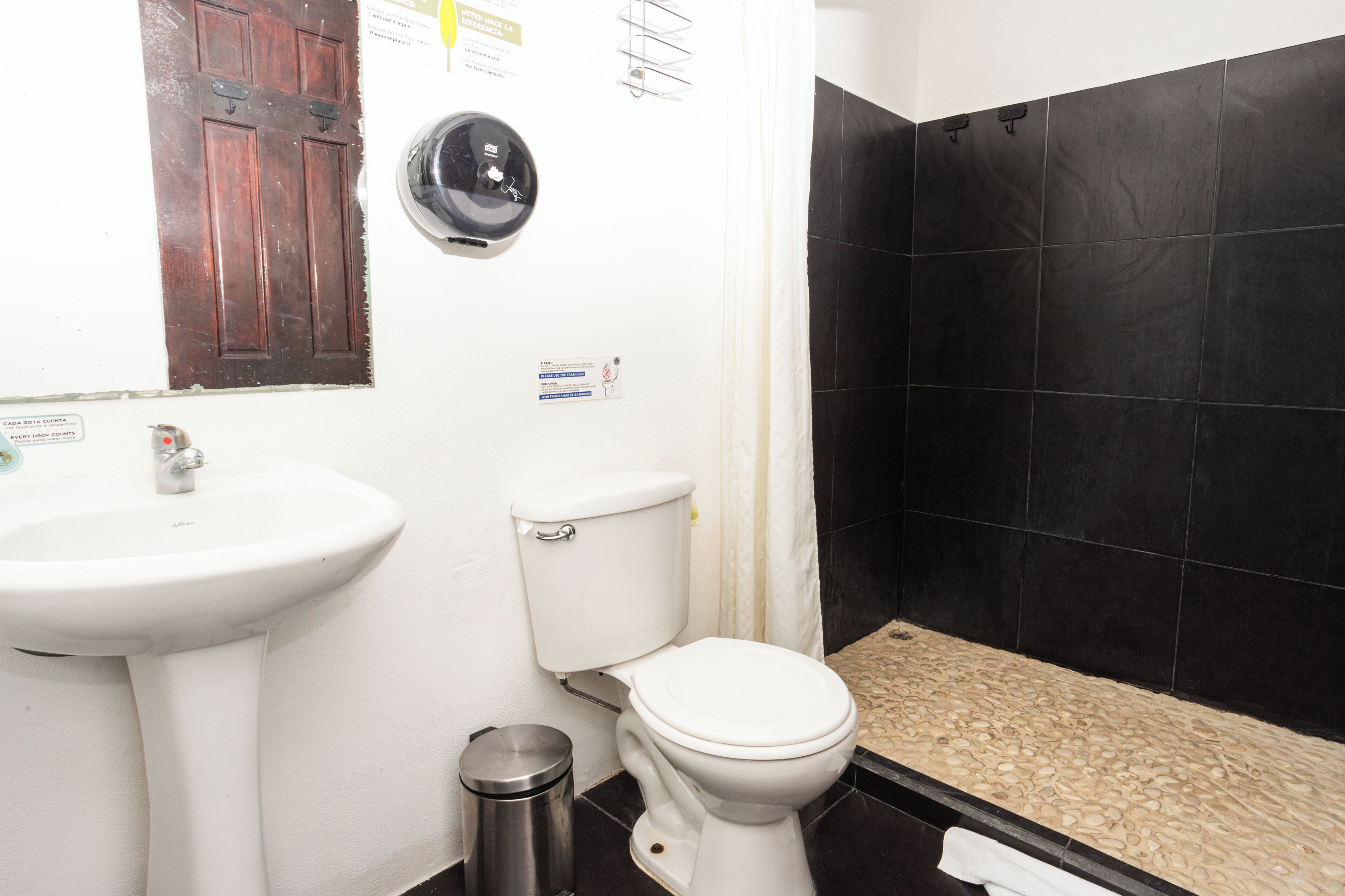 El Faro Beach Hotel El Faro Beach Hotel