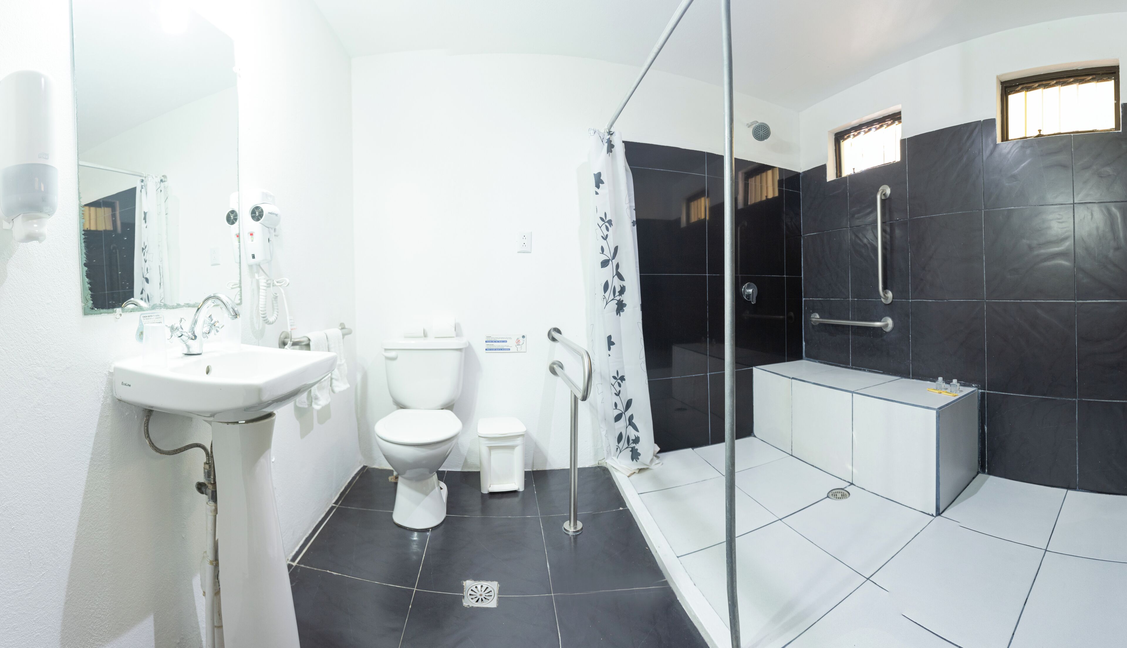 El Faro Beach Hotel El Faro Beach Hotel