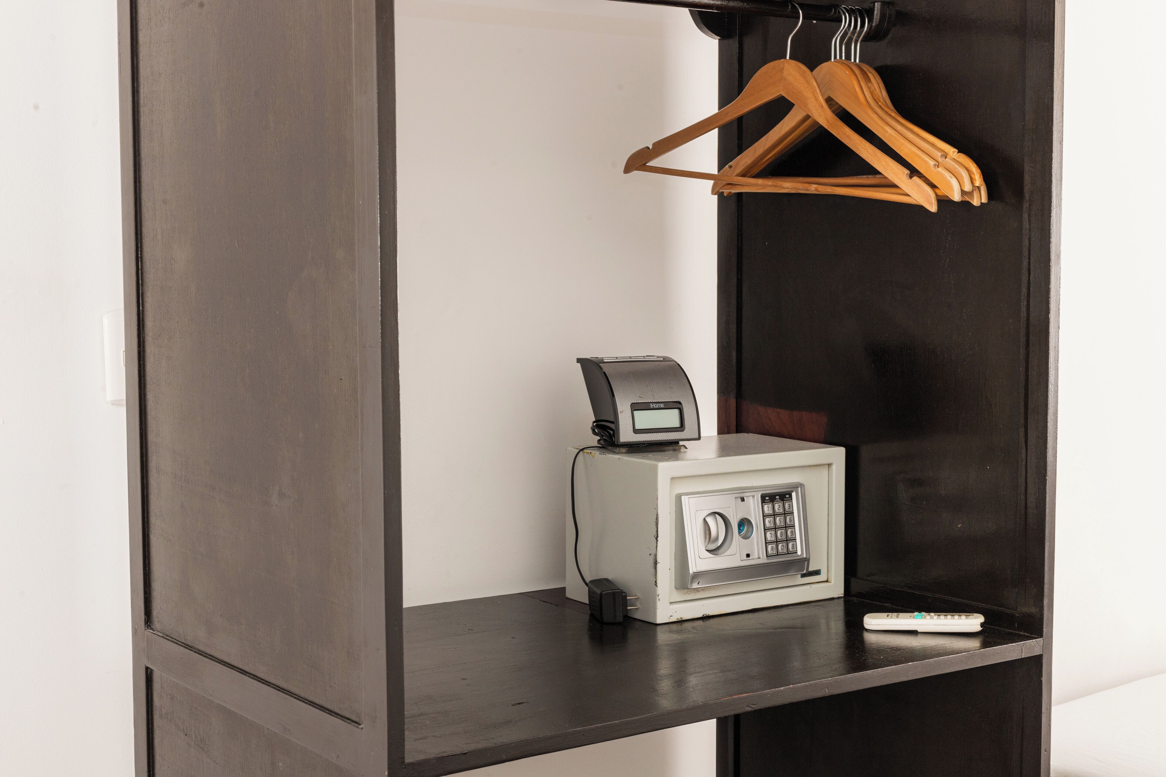 El Faro Beach Hotel El Faro Beach Hotel