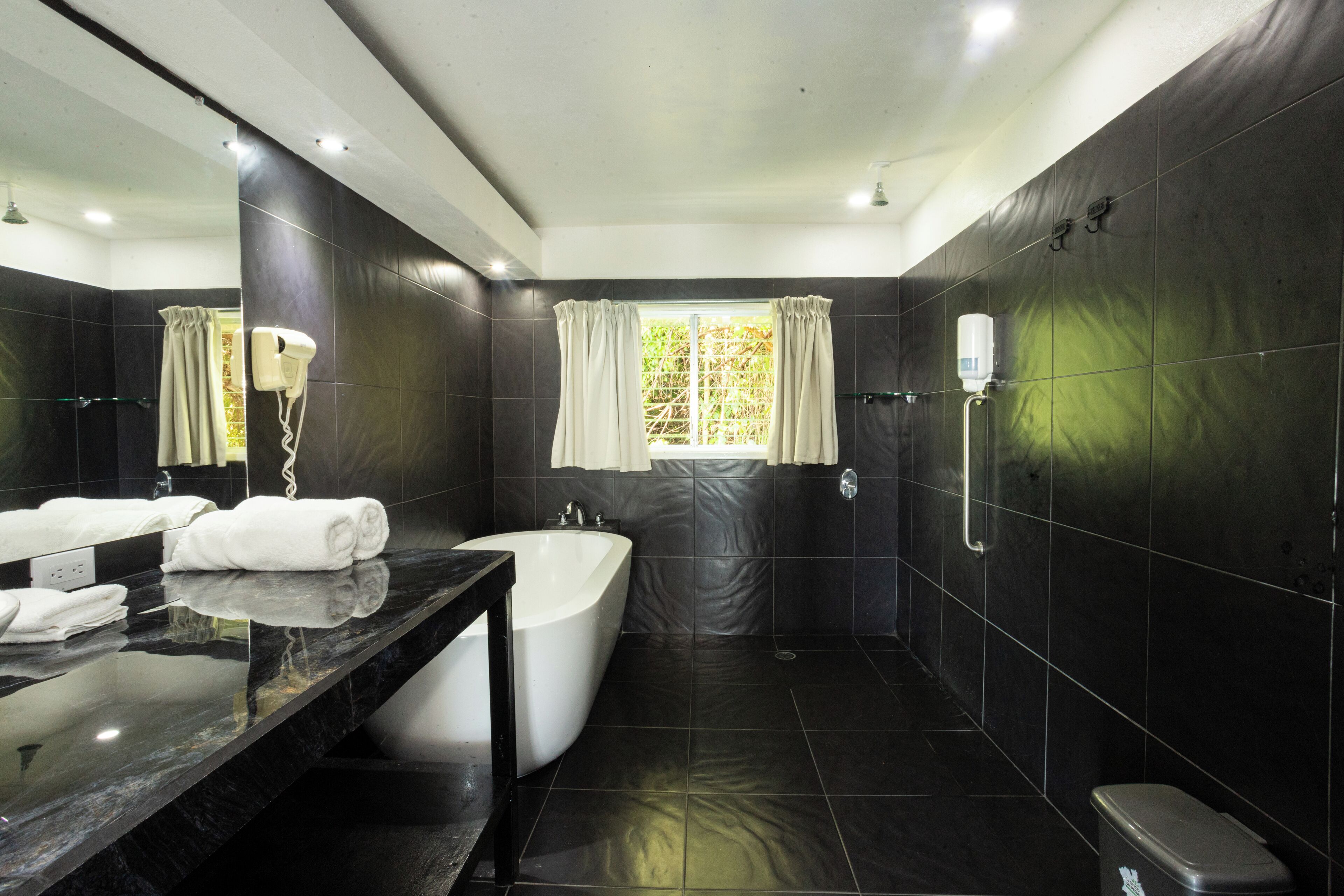 El Faro Beach Hotel El Faro Beach Hotel