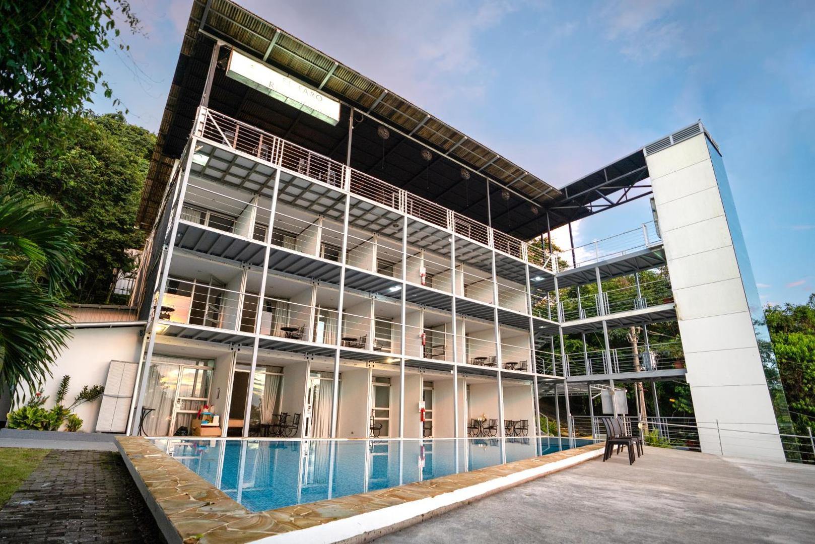 El Faro Beach Hotel El Faro Beach Hotel